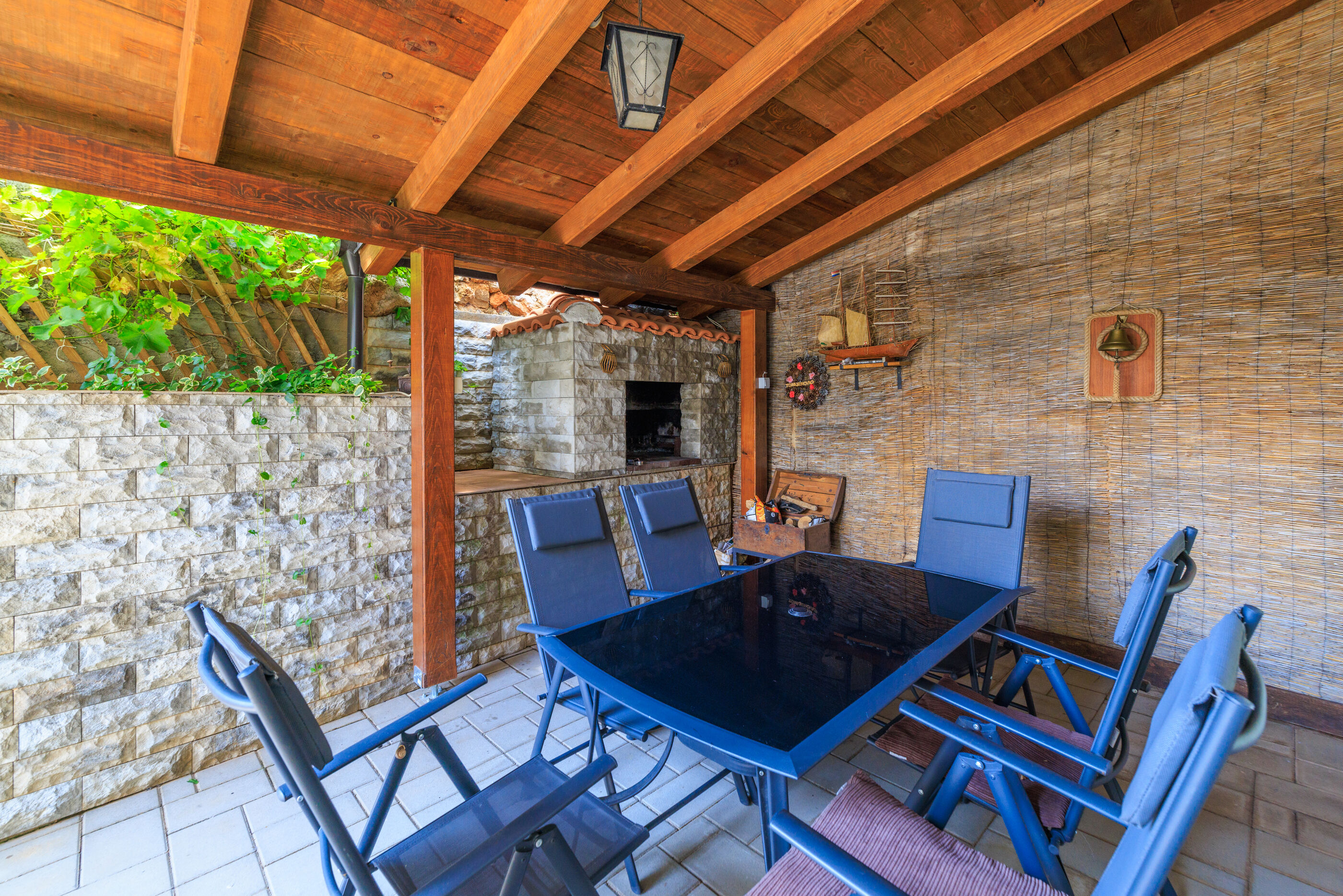 Apartments Ante 97114-A1