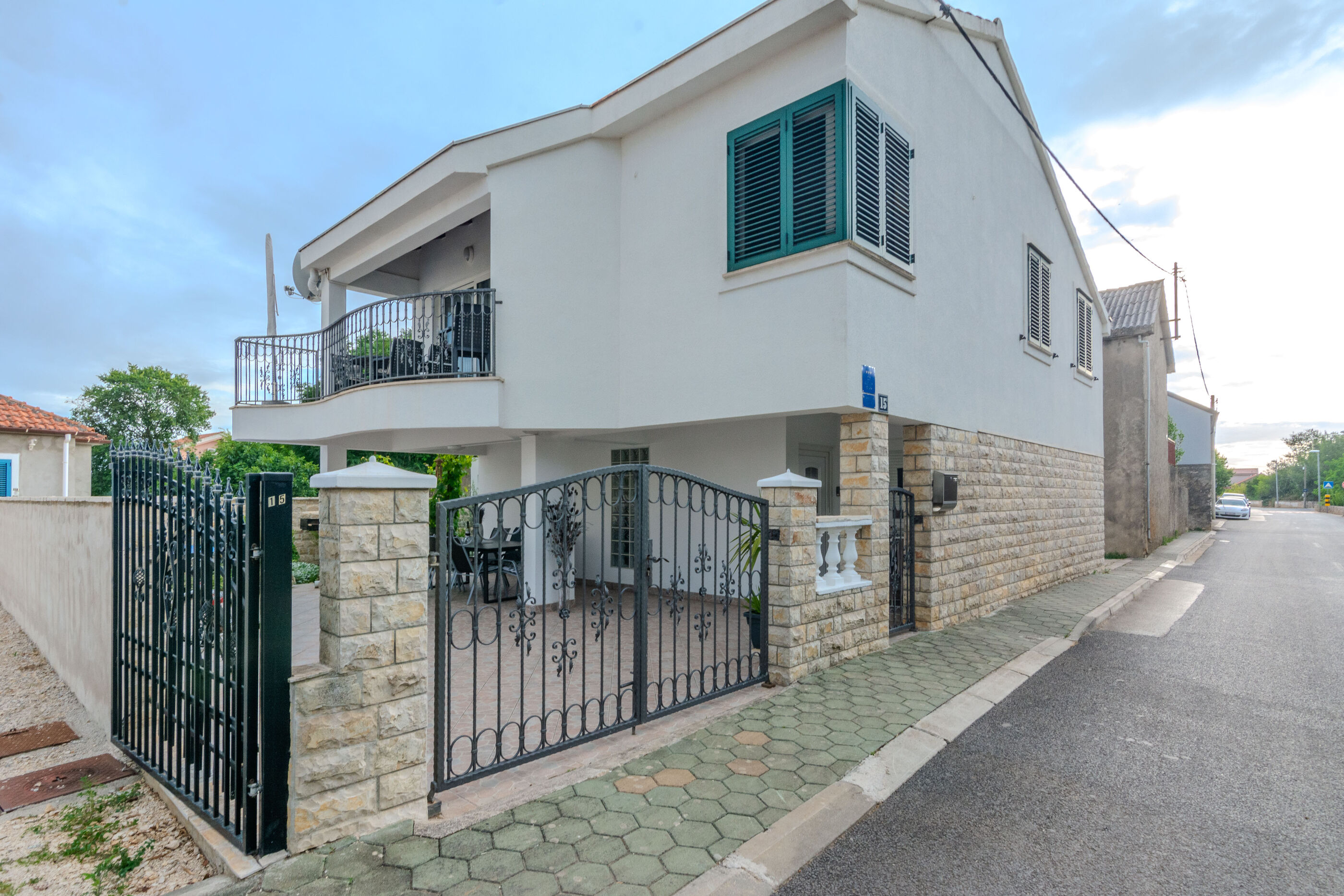 House Lucic Accommodation in Zadar