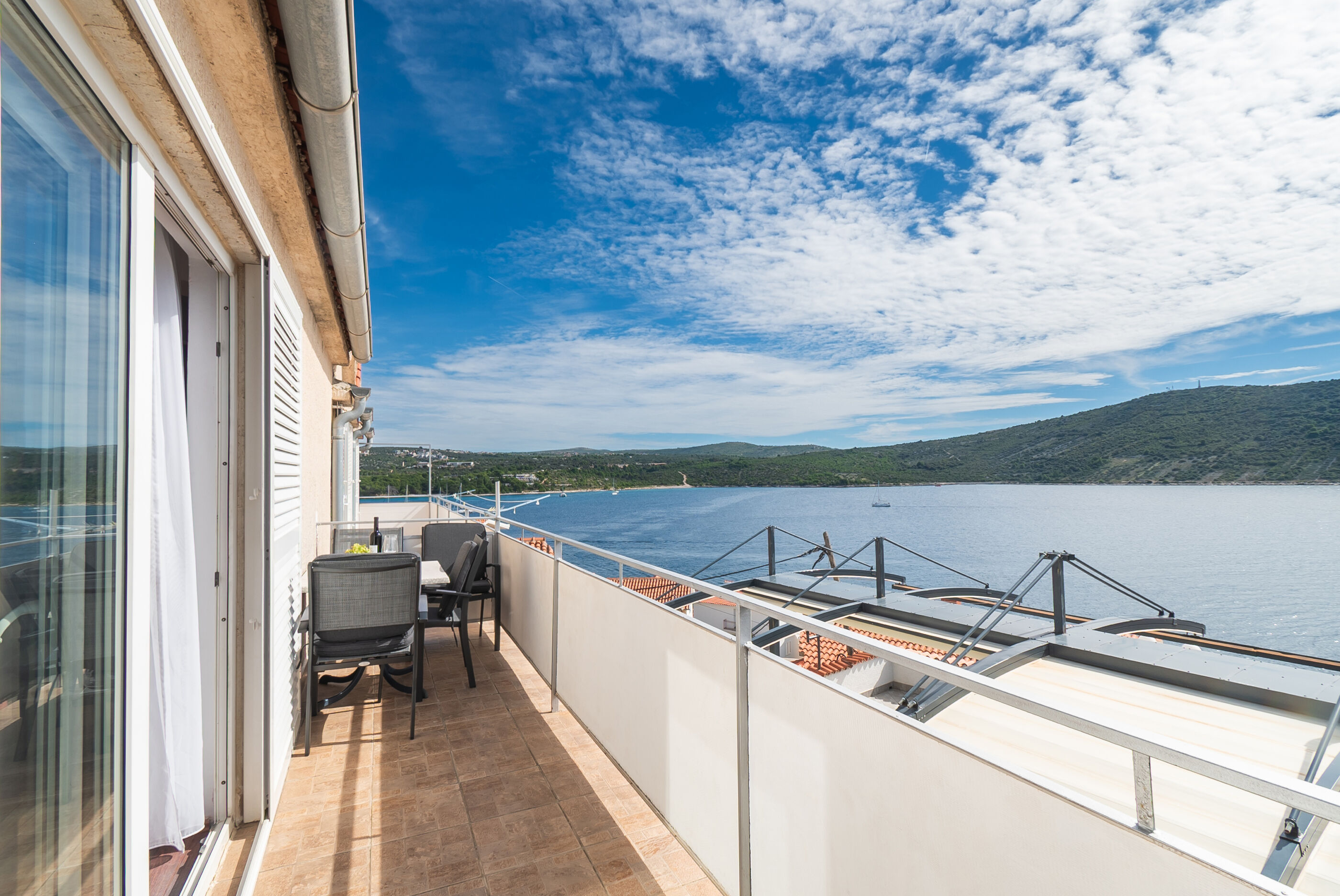 Apartments Živana 40279-A3