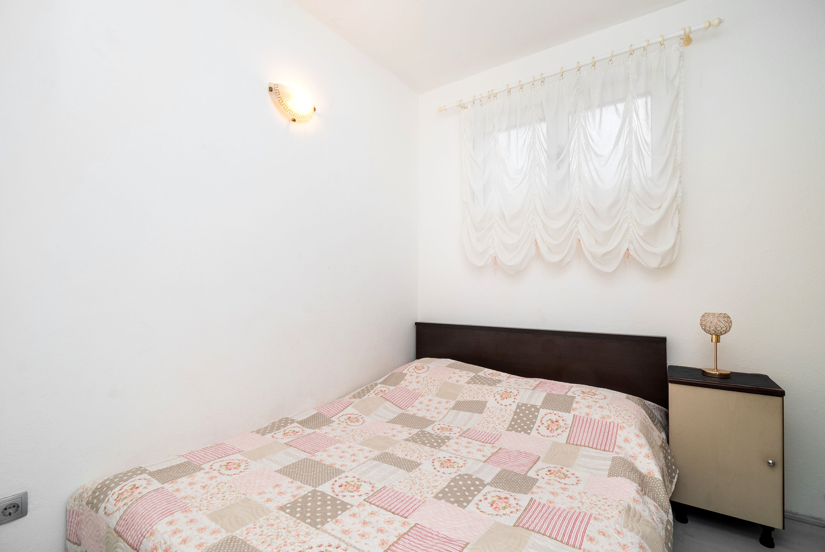 Apartment and Rooms Radojka 40963-A1