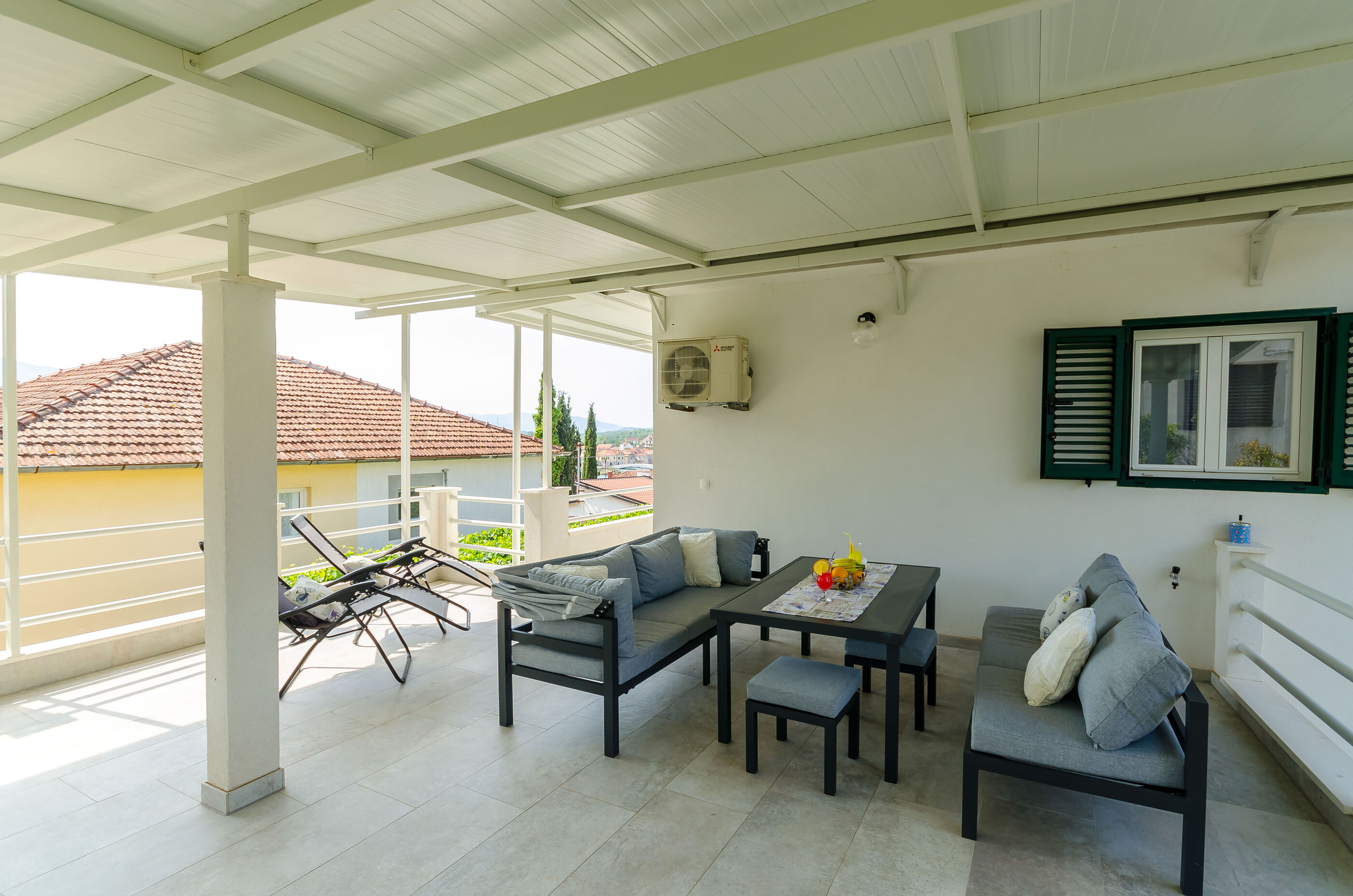 Apartments Pleasures 91051-A1
