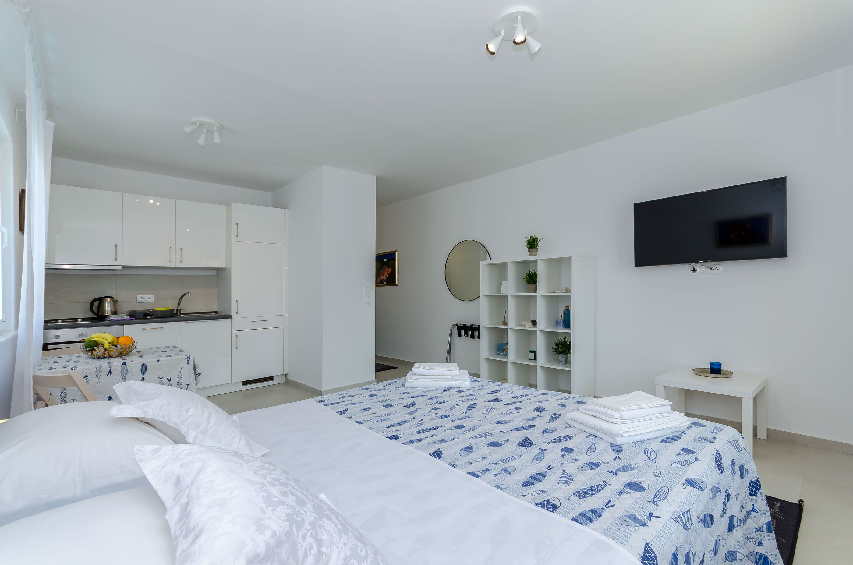 Apartments Pleasures 91051-A2