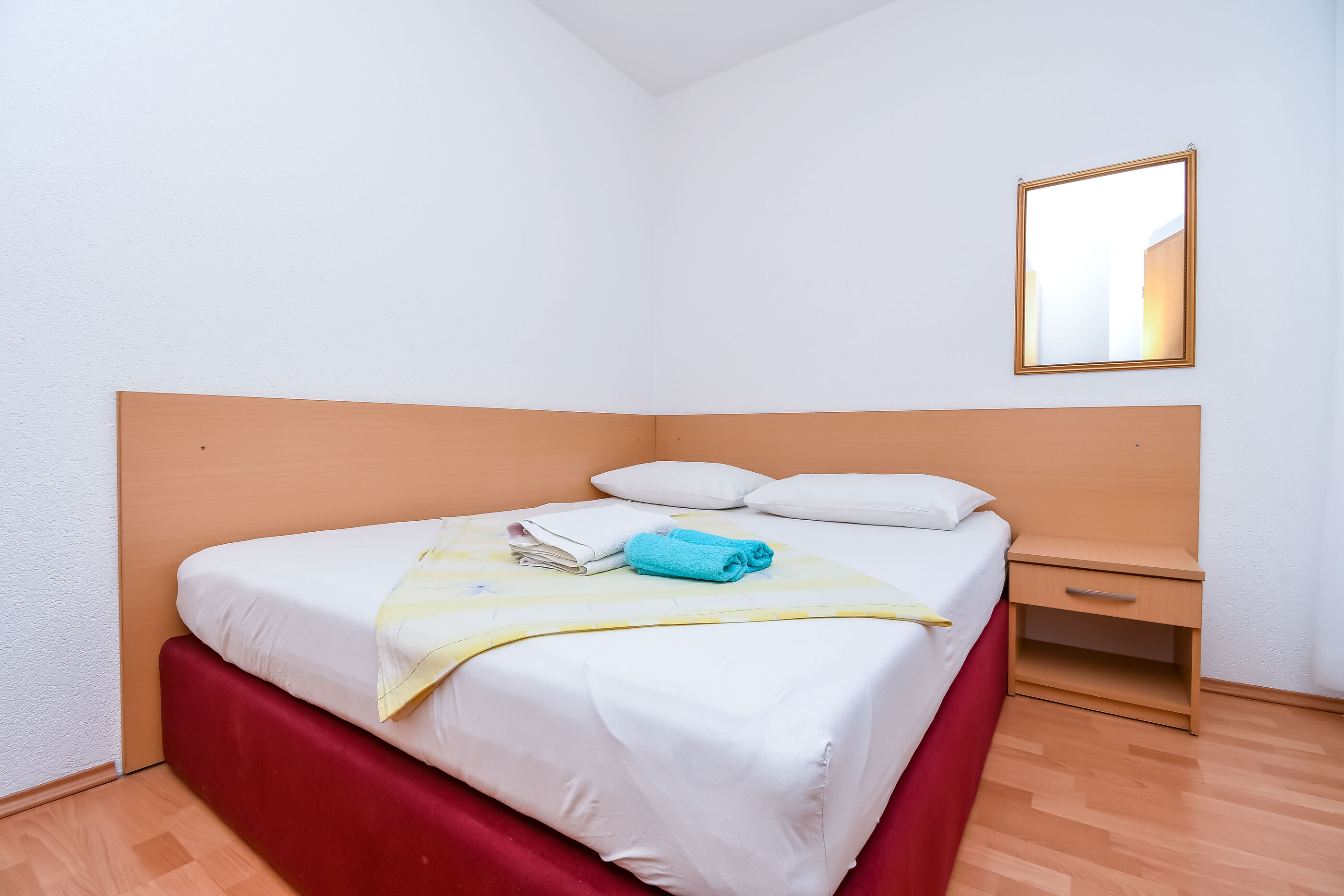 Apartments Jakov 32601-A2