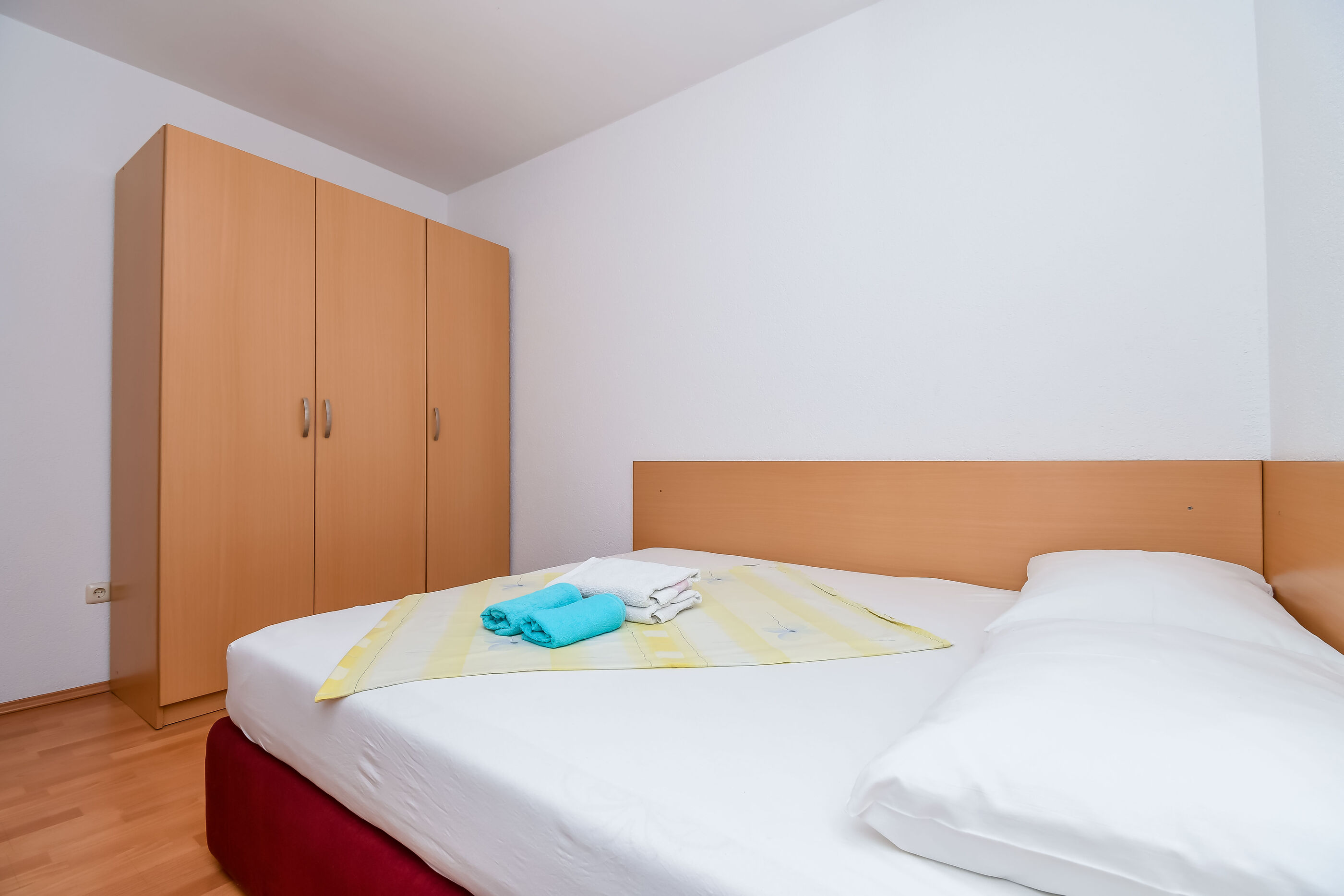 Apartments Jakov 32601-A6