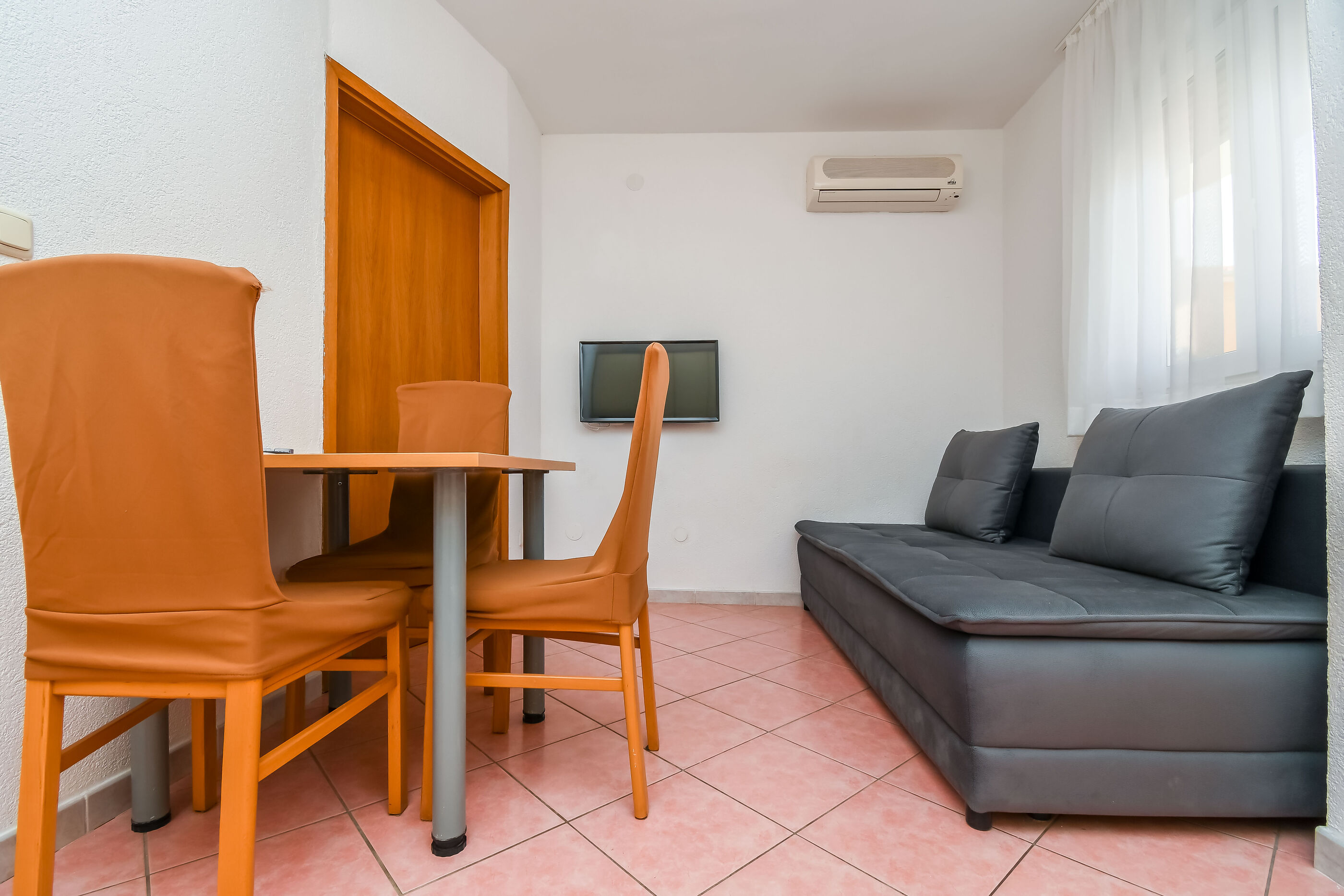 Apartments Jakov 32601-A6