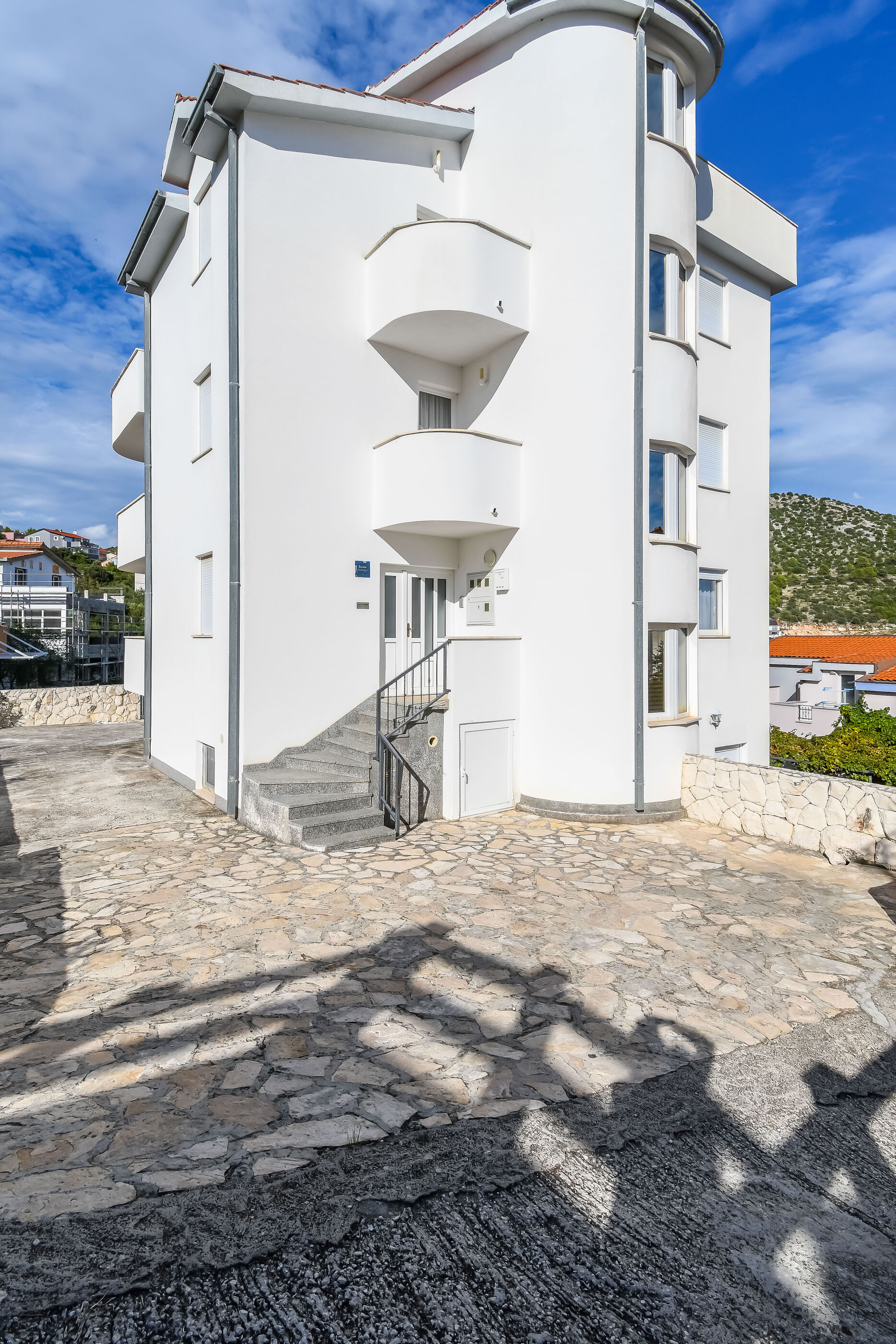 Apartments Jakov 32601-A1