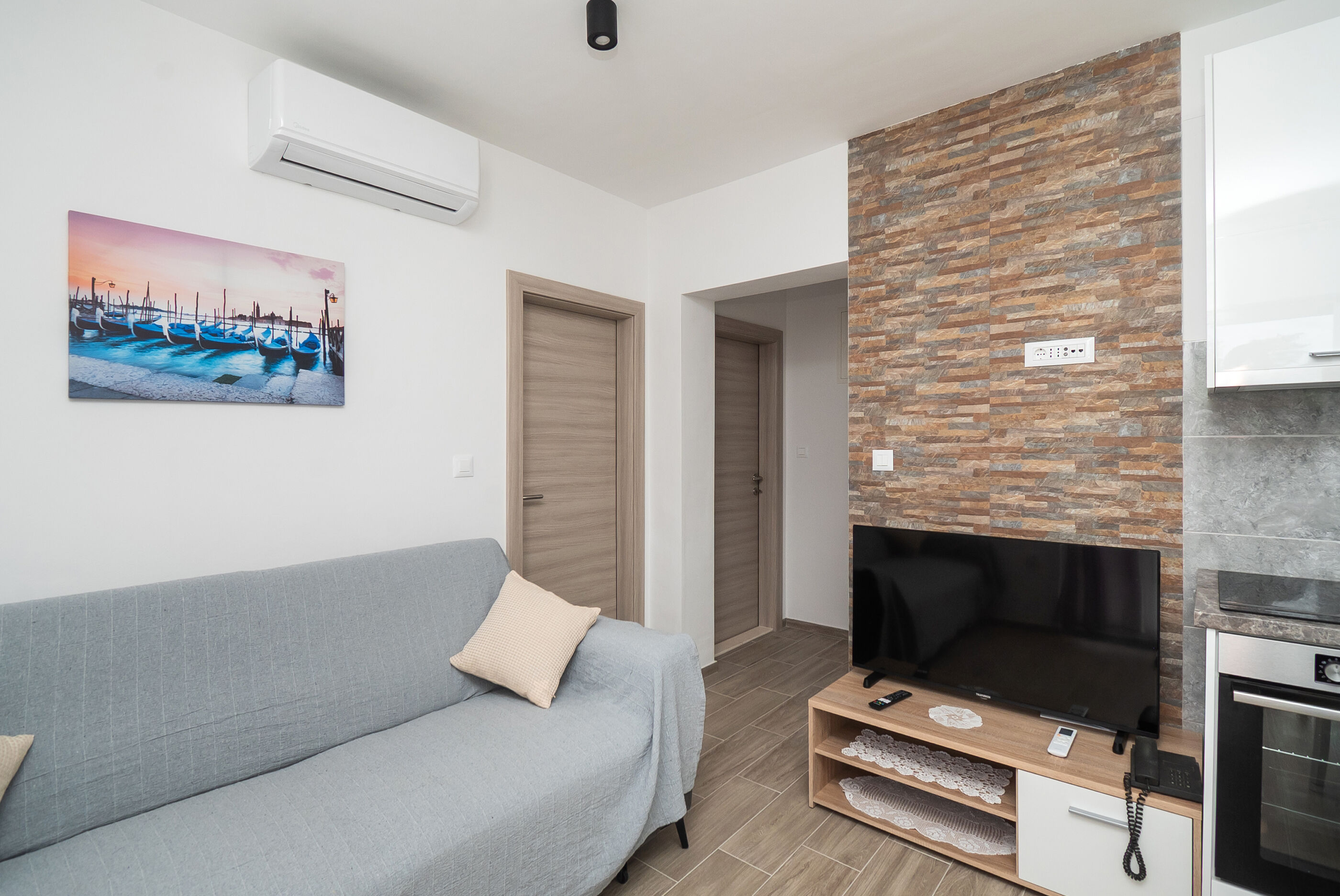 Apartments Kate 115021-A1