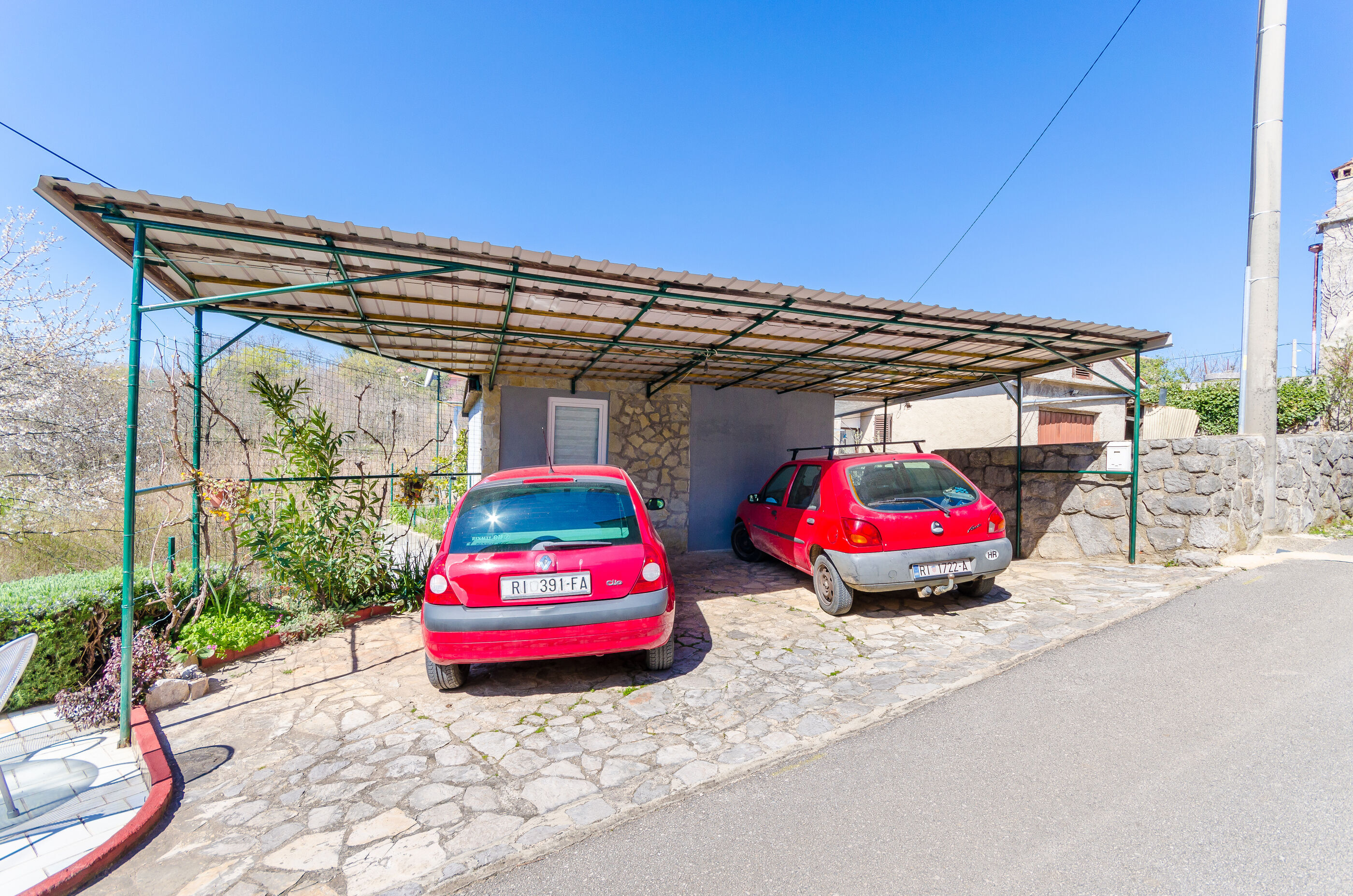 House Ana 110981-K1