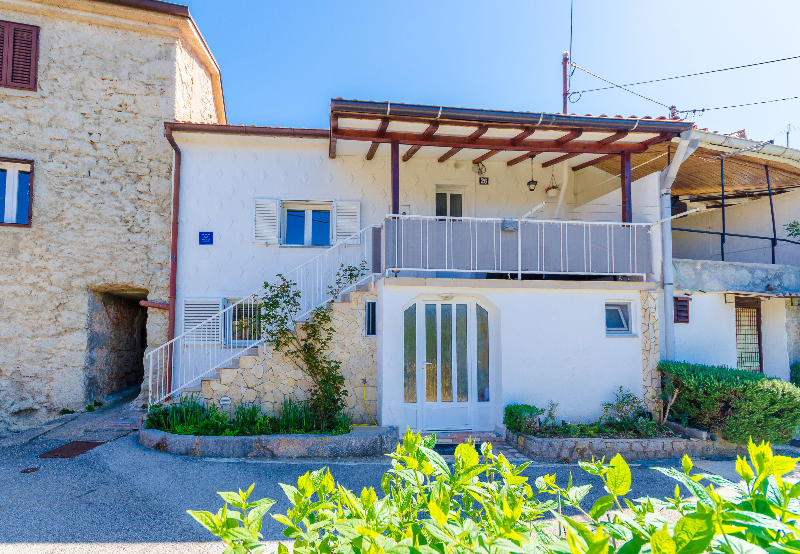 House Ana 110981-K1