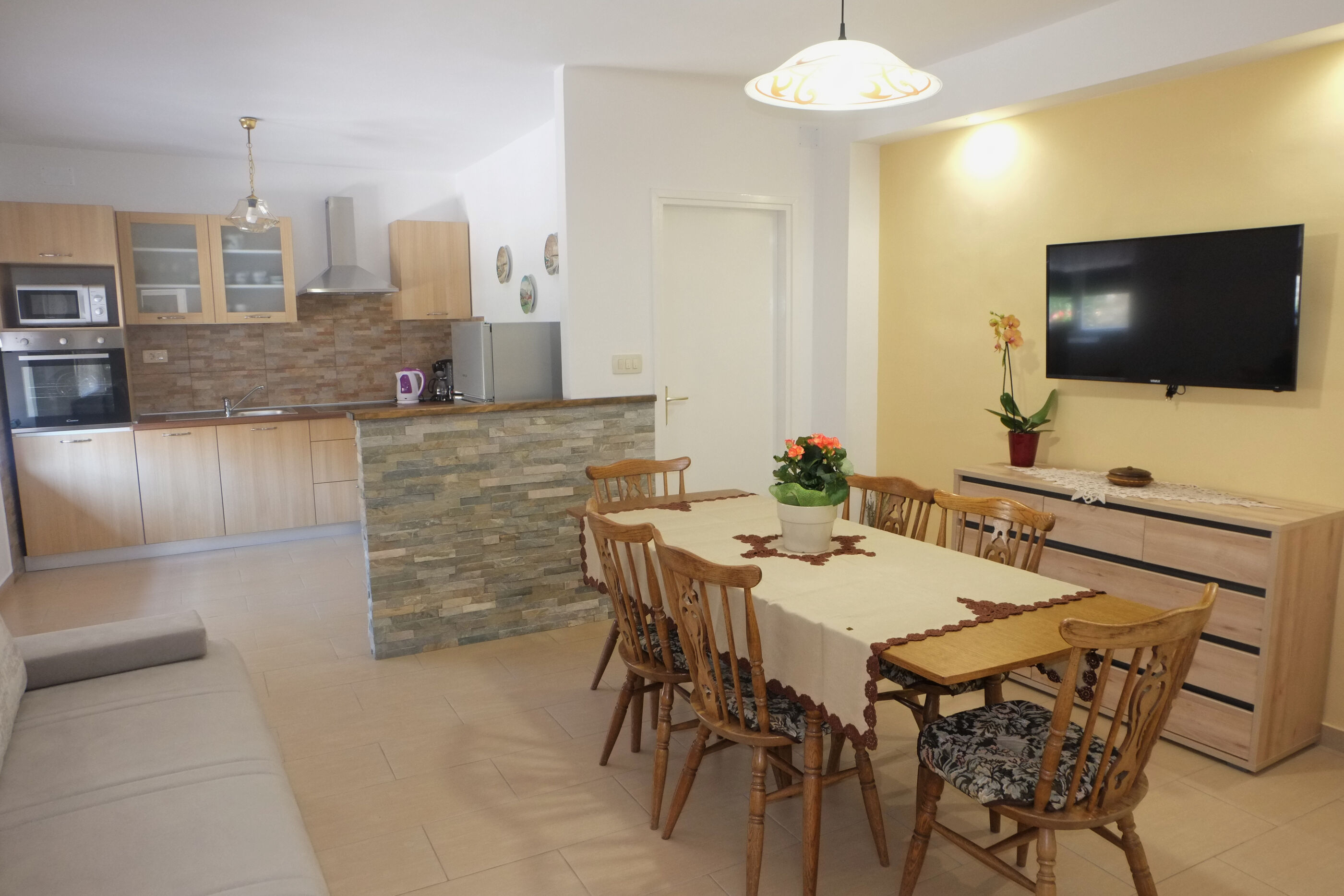 House Dragica 115053-K1