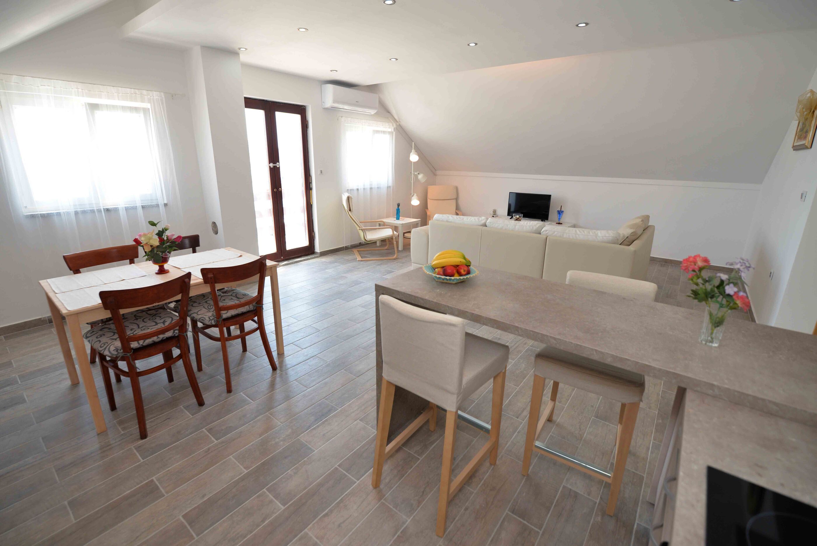 Apartment Mili 10436-A3