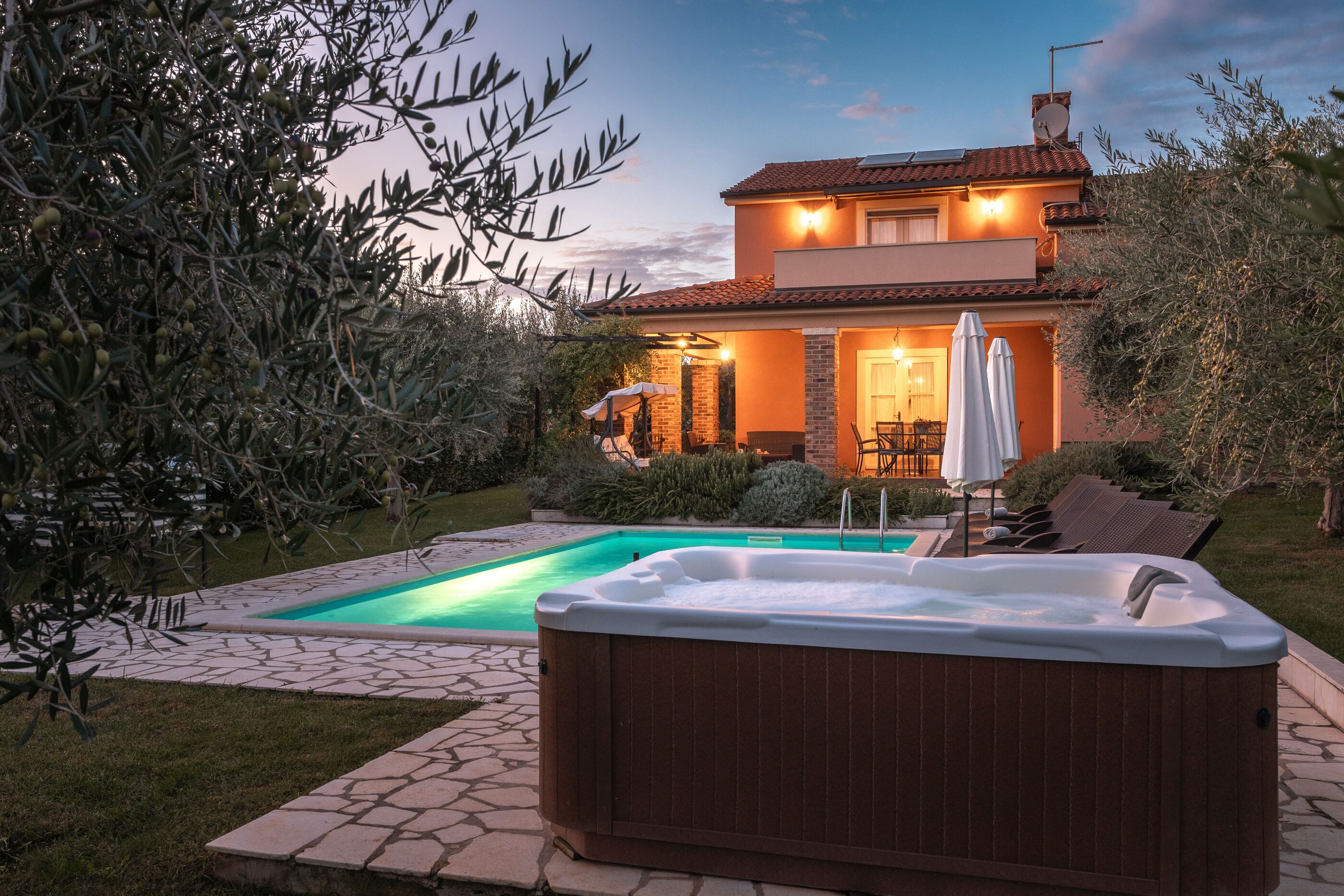 House Casa Clara 91304-K1