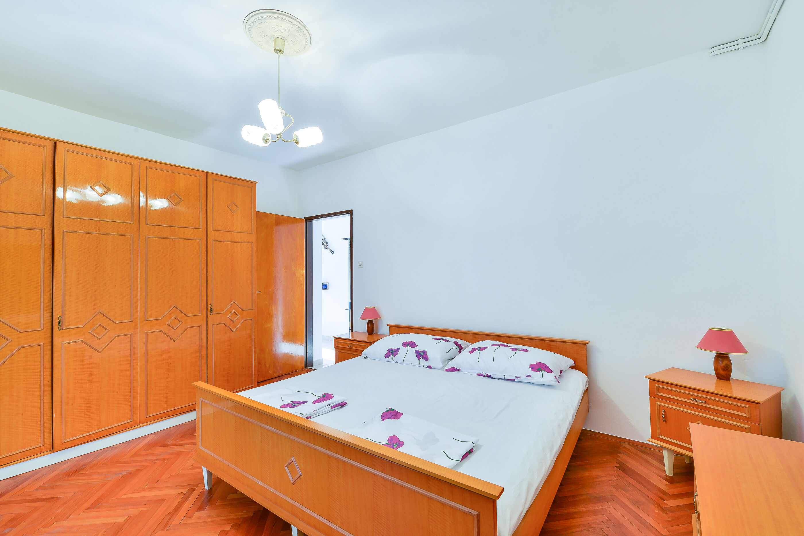 Apartment Basic Mario 11485-A1