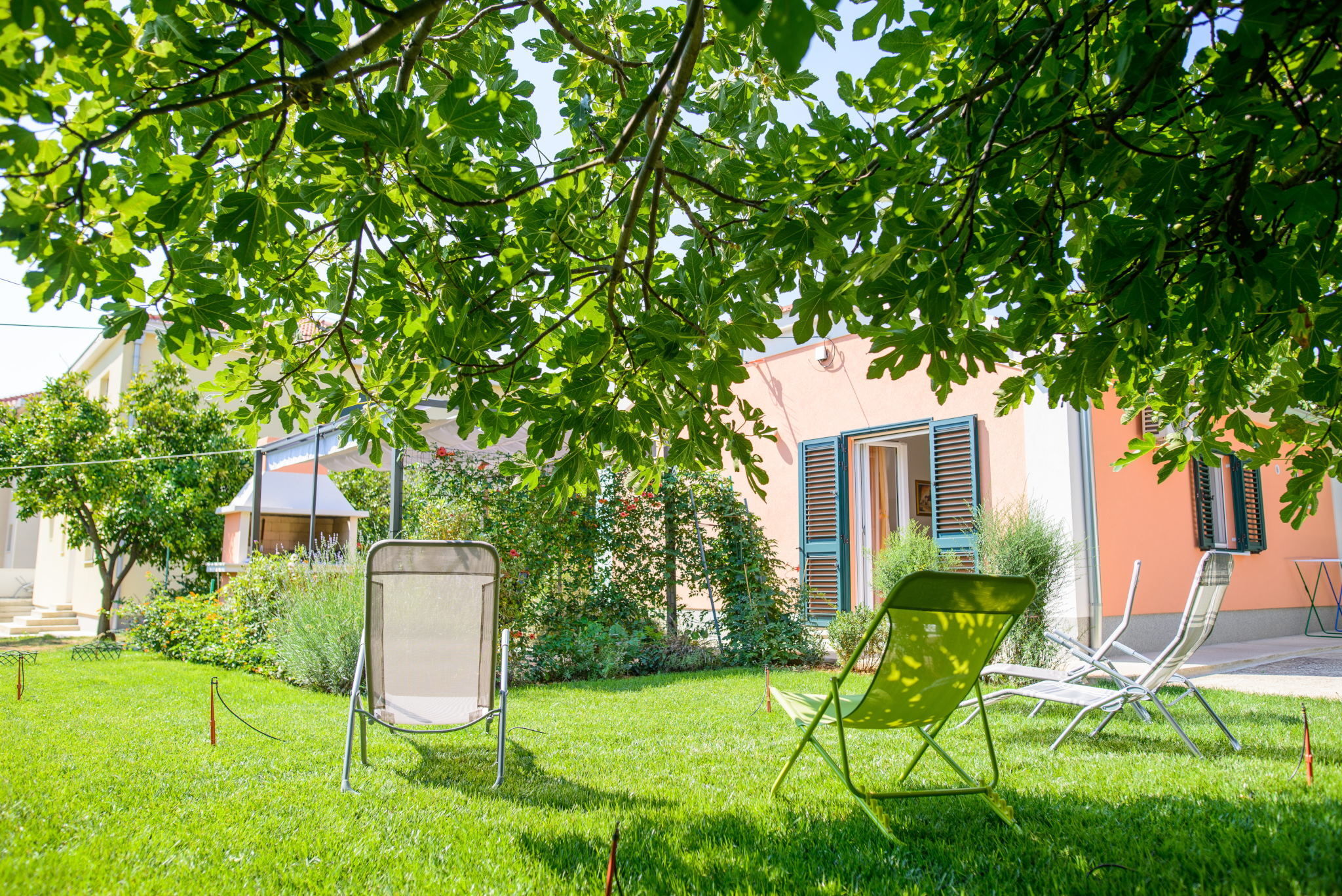 House Mirjana 108301-K1
