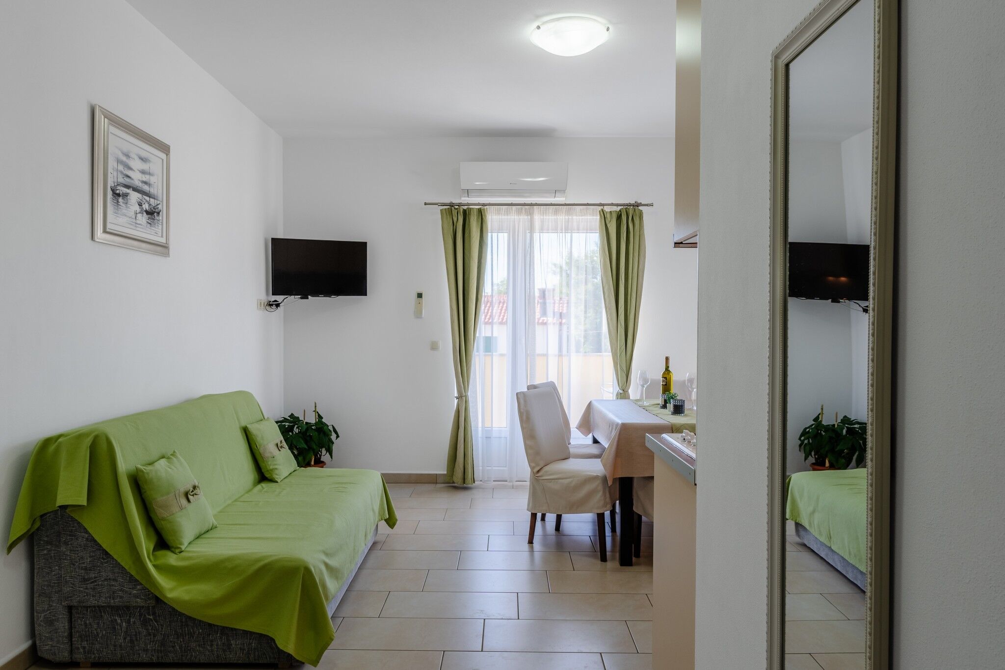 Apartments Krslovic 97249-A2