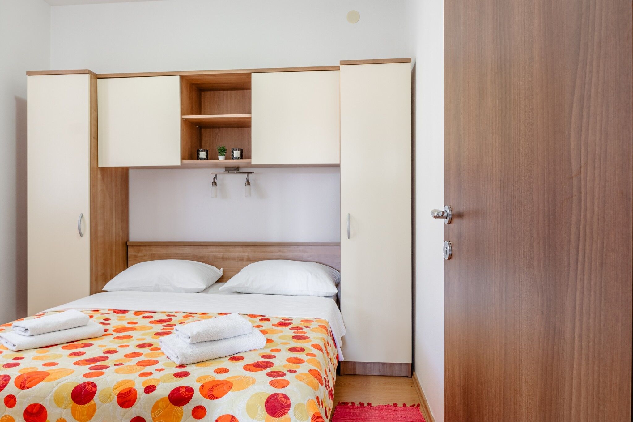 Apartments Krslovic 97249-A2