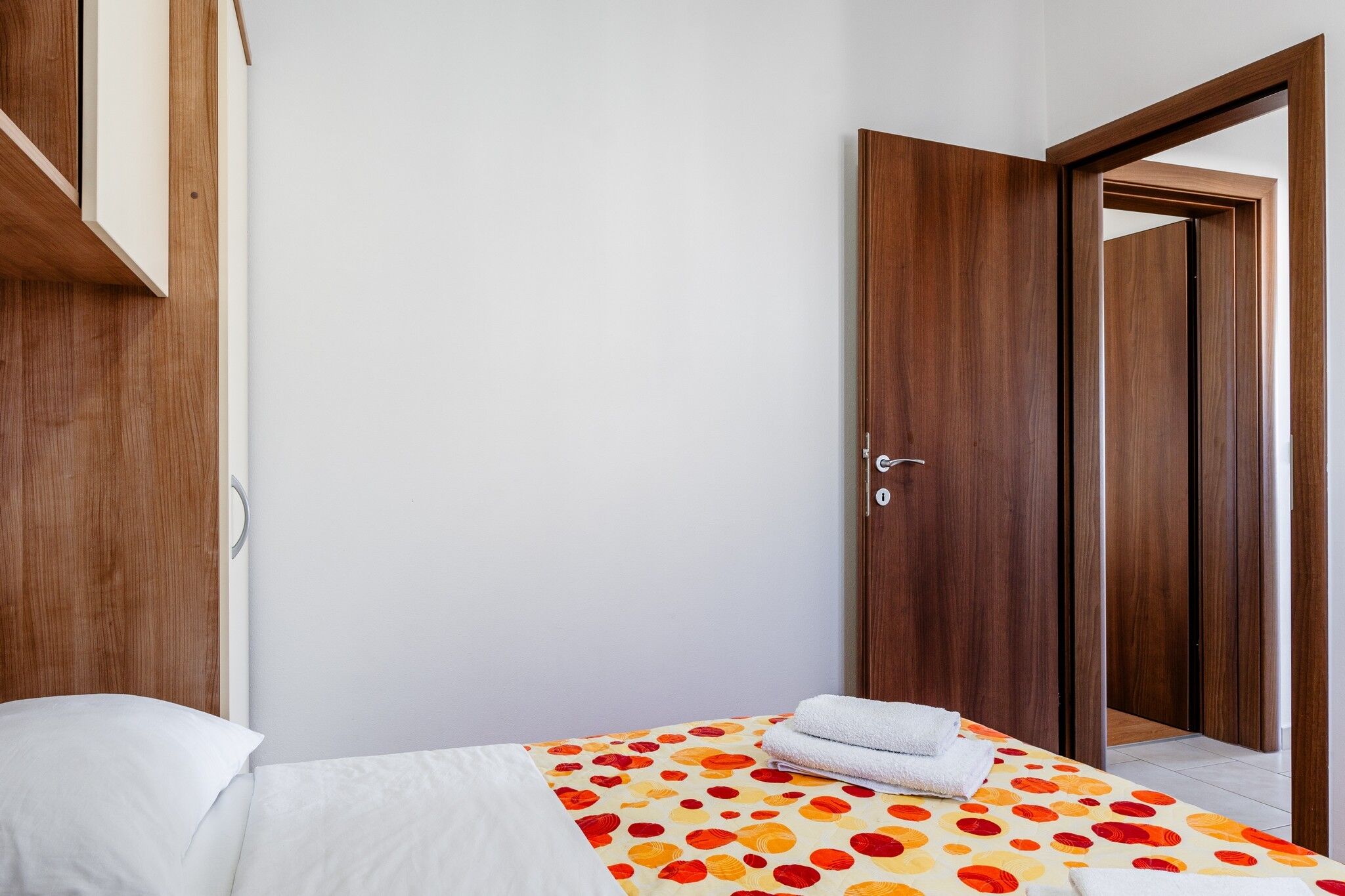 Apartments Krslovic 97249-A2
