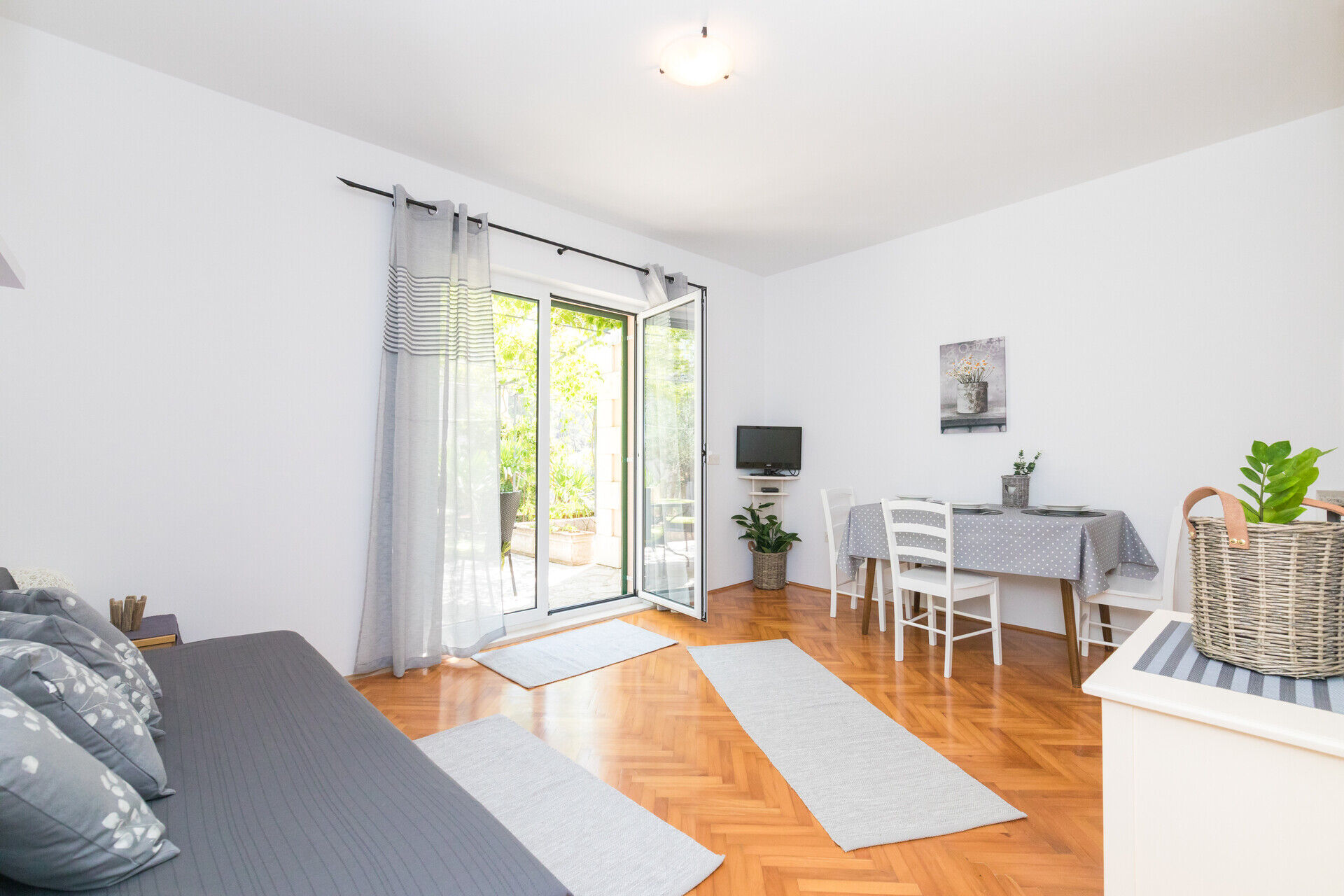 Apartments Šerić 39271-A1