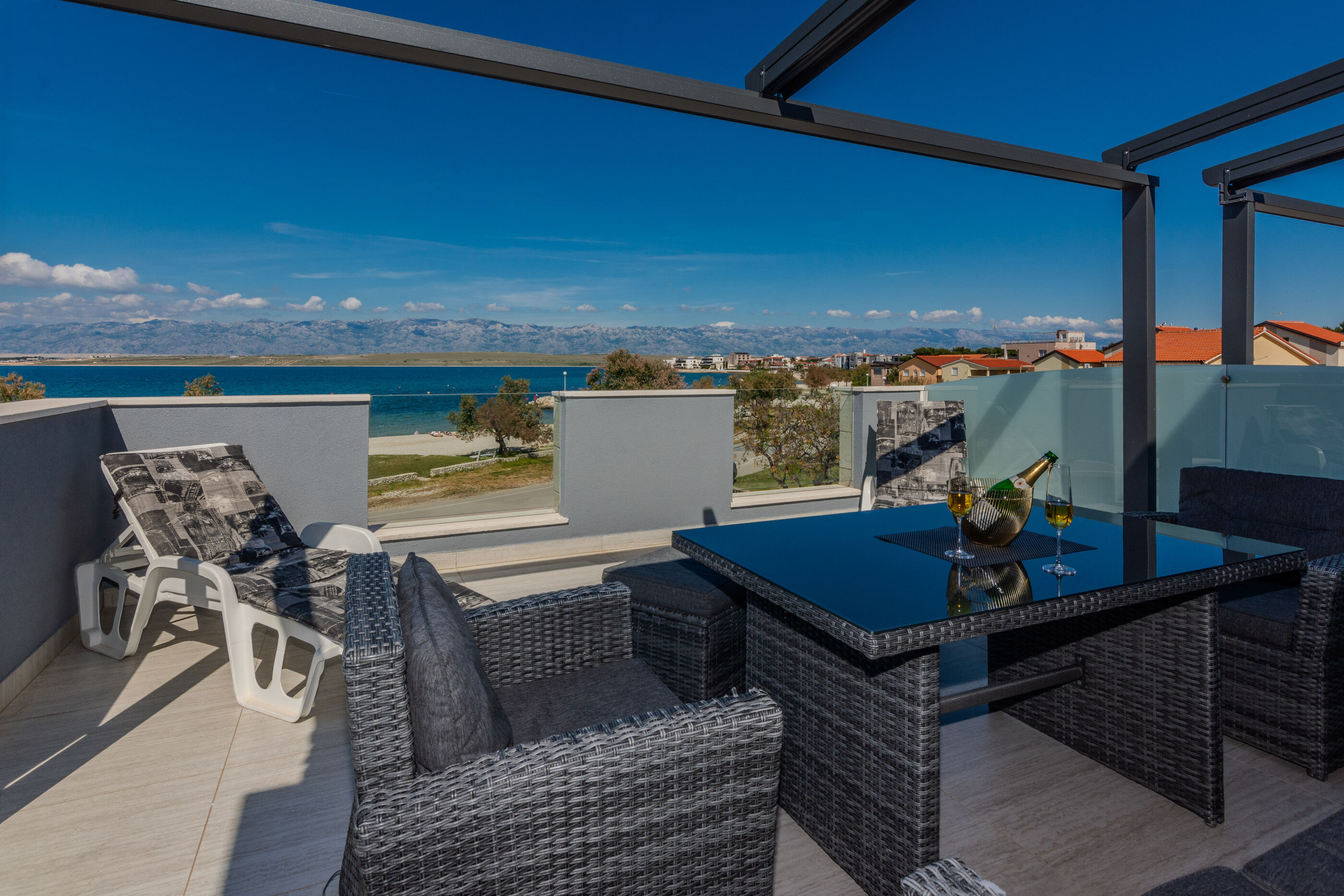 Apartments Mavracic 36433-A1