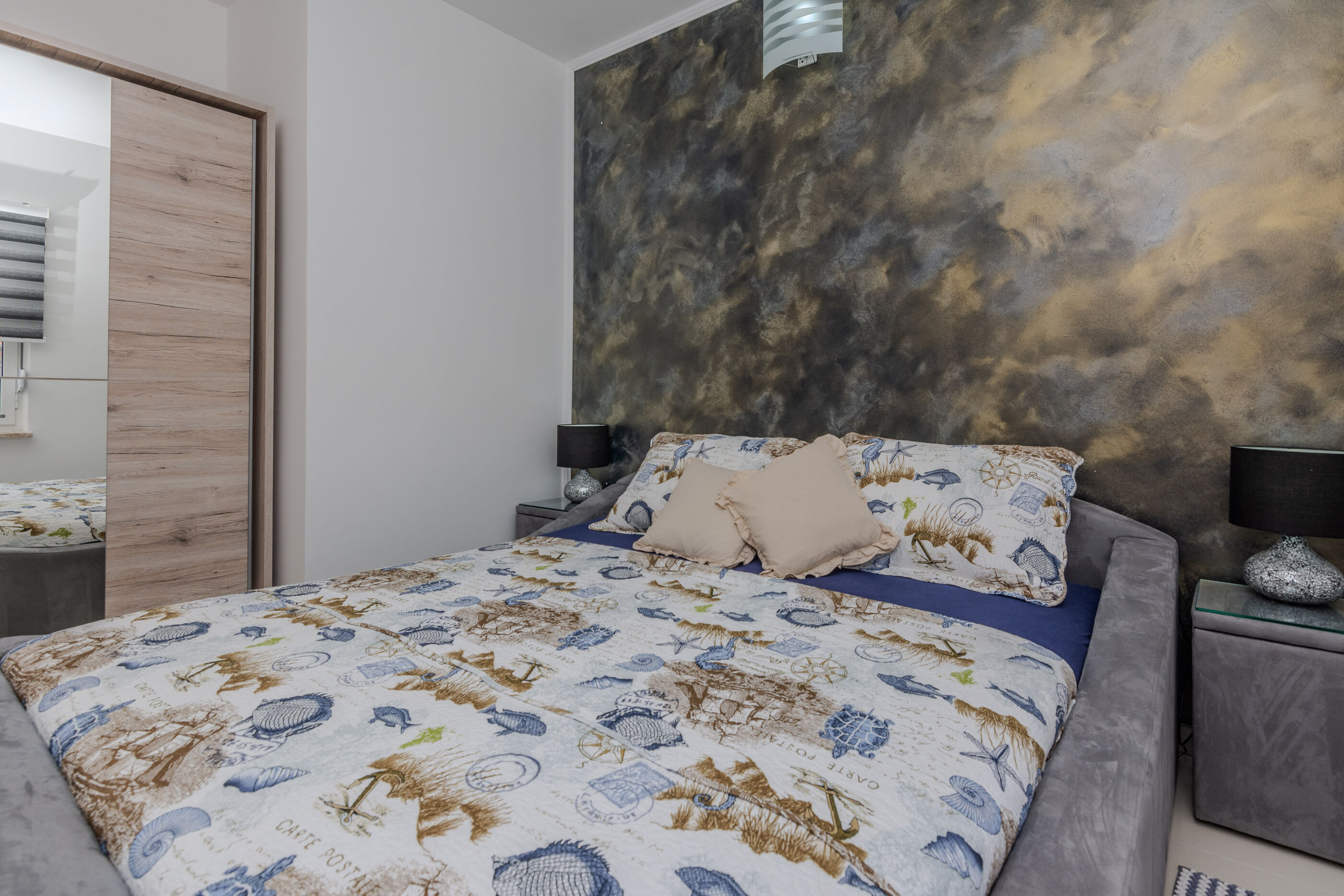 Apartments Mavracic 36433-A1