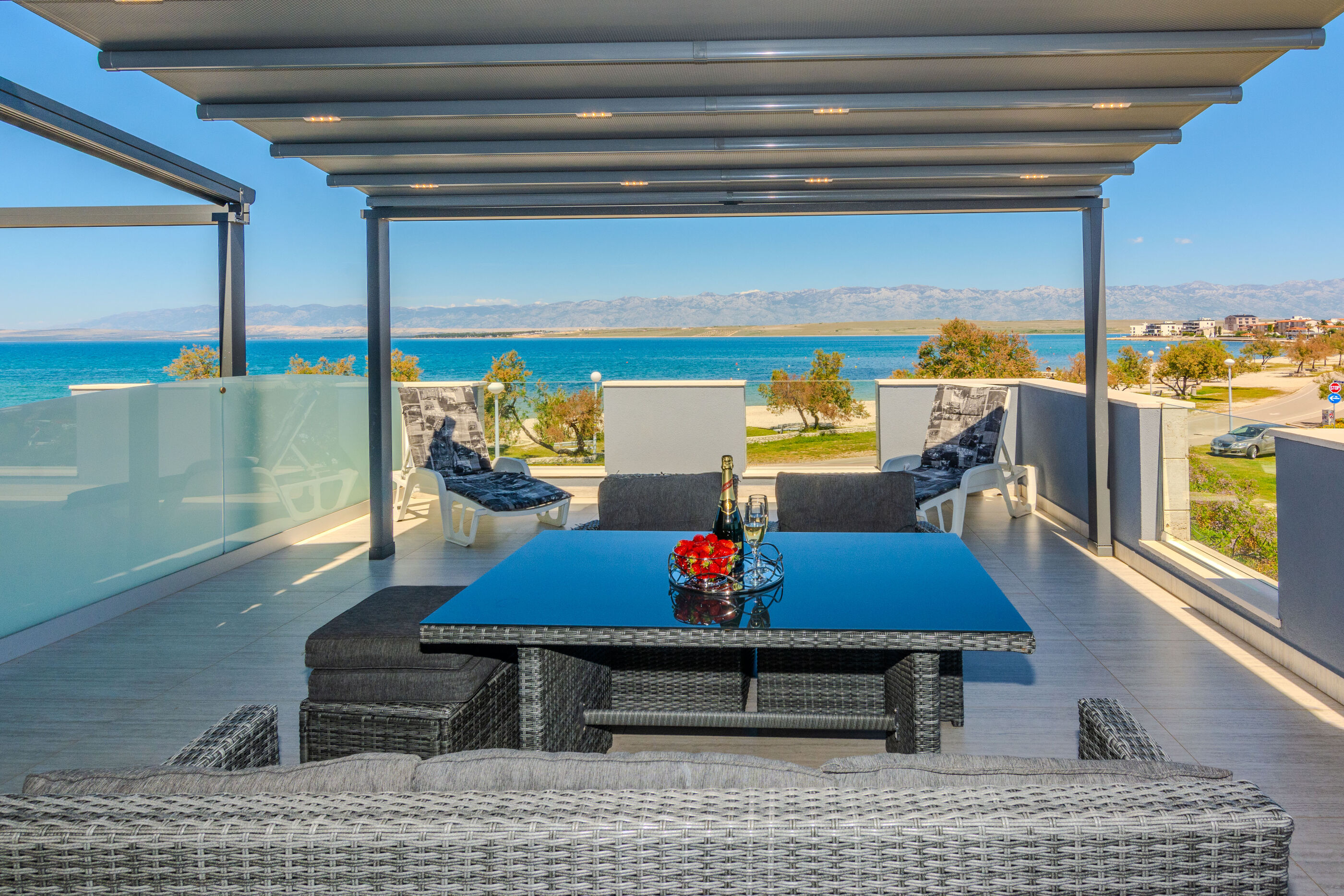 Apartments Mavracic 36433-A2
