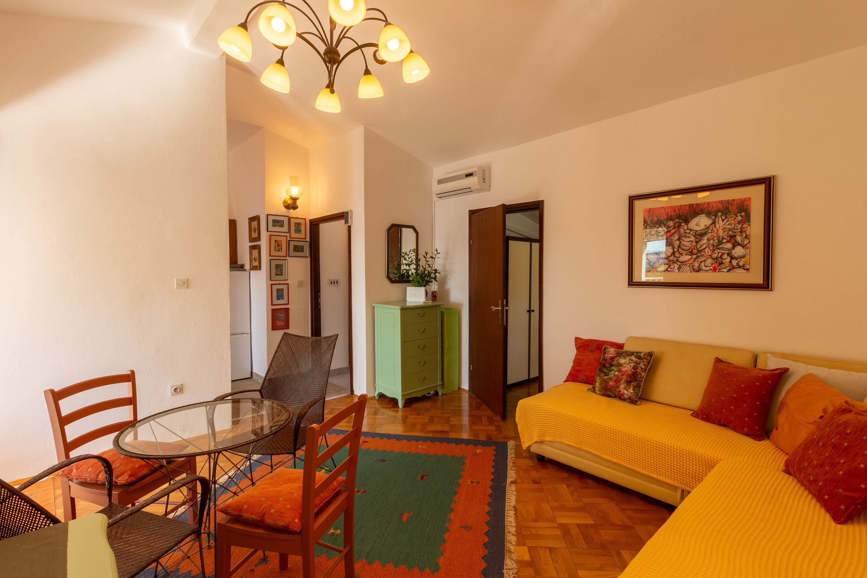 Apartment Seneca 62748-A1