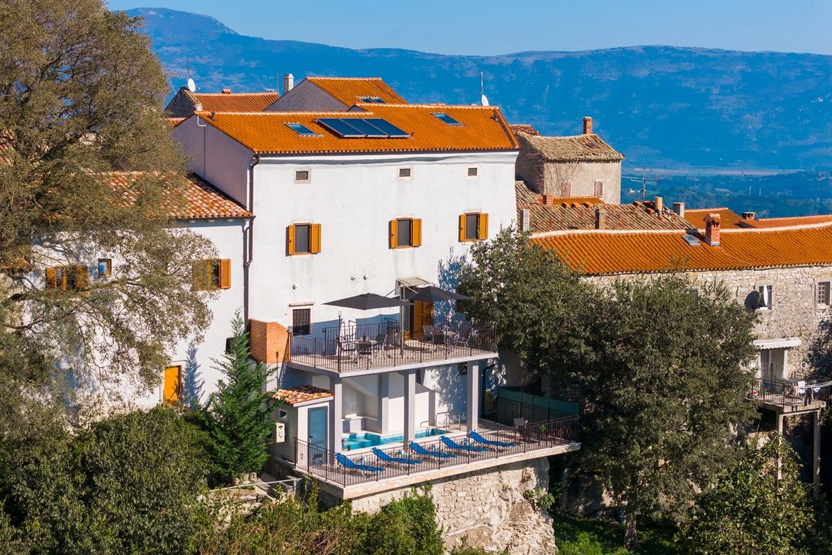 House Horizon 74324-A2