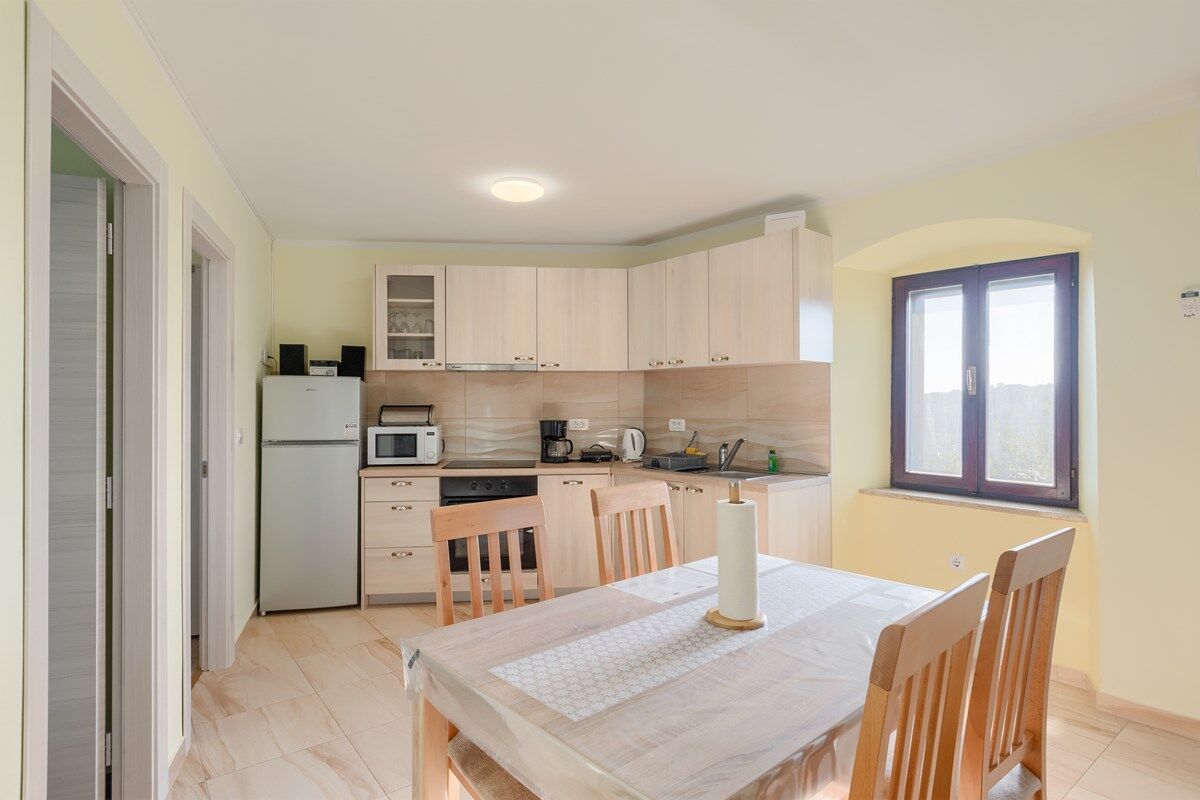 House Horizon 74324-A1