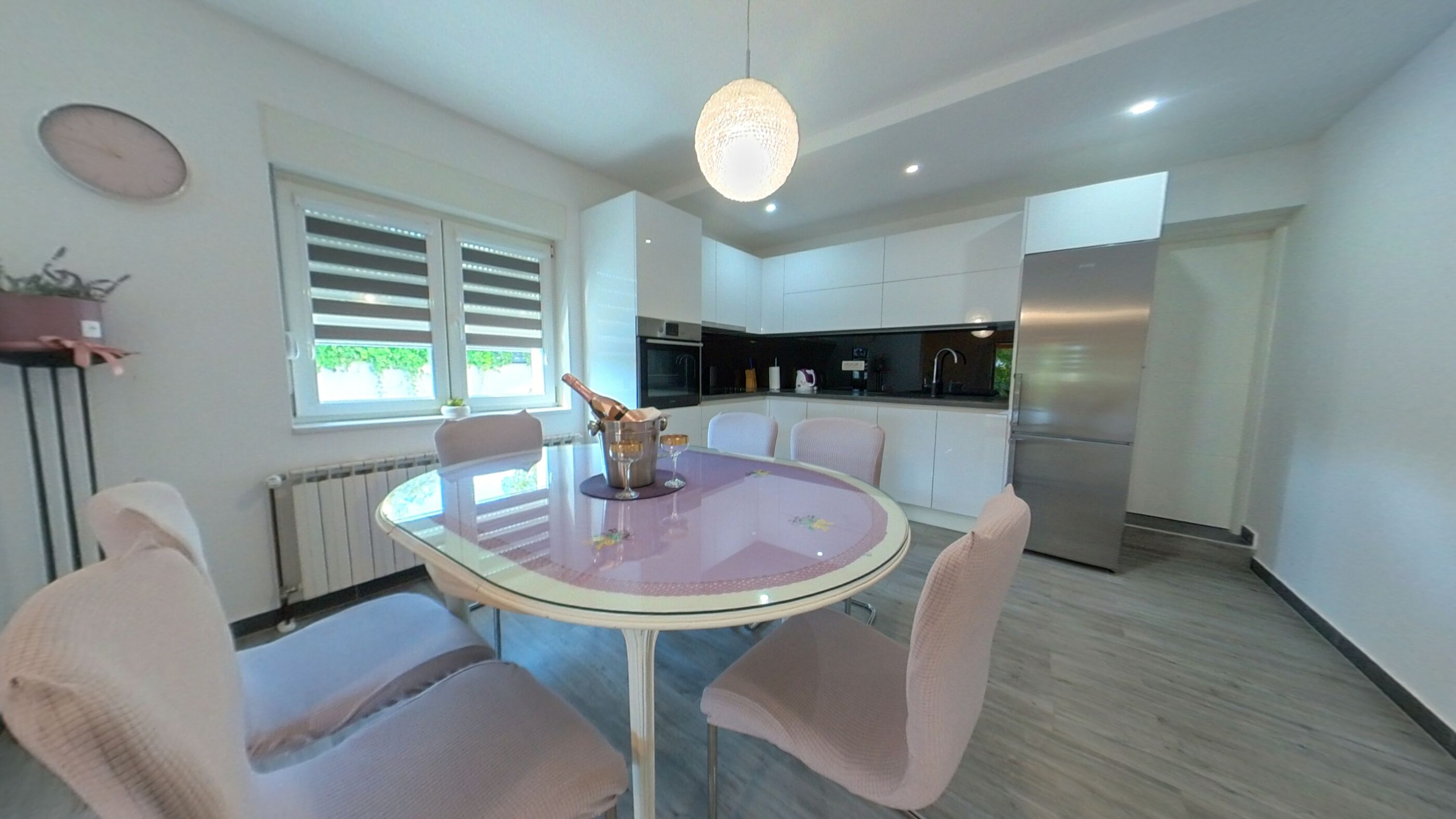 House Neda 115031-K1