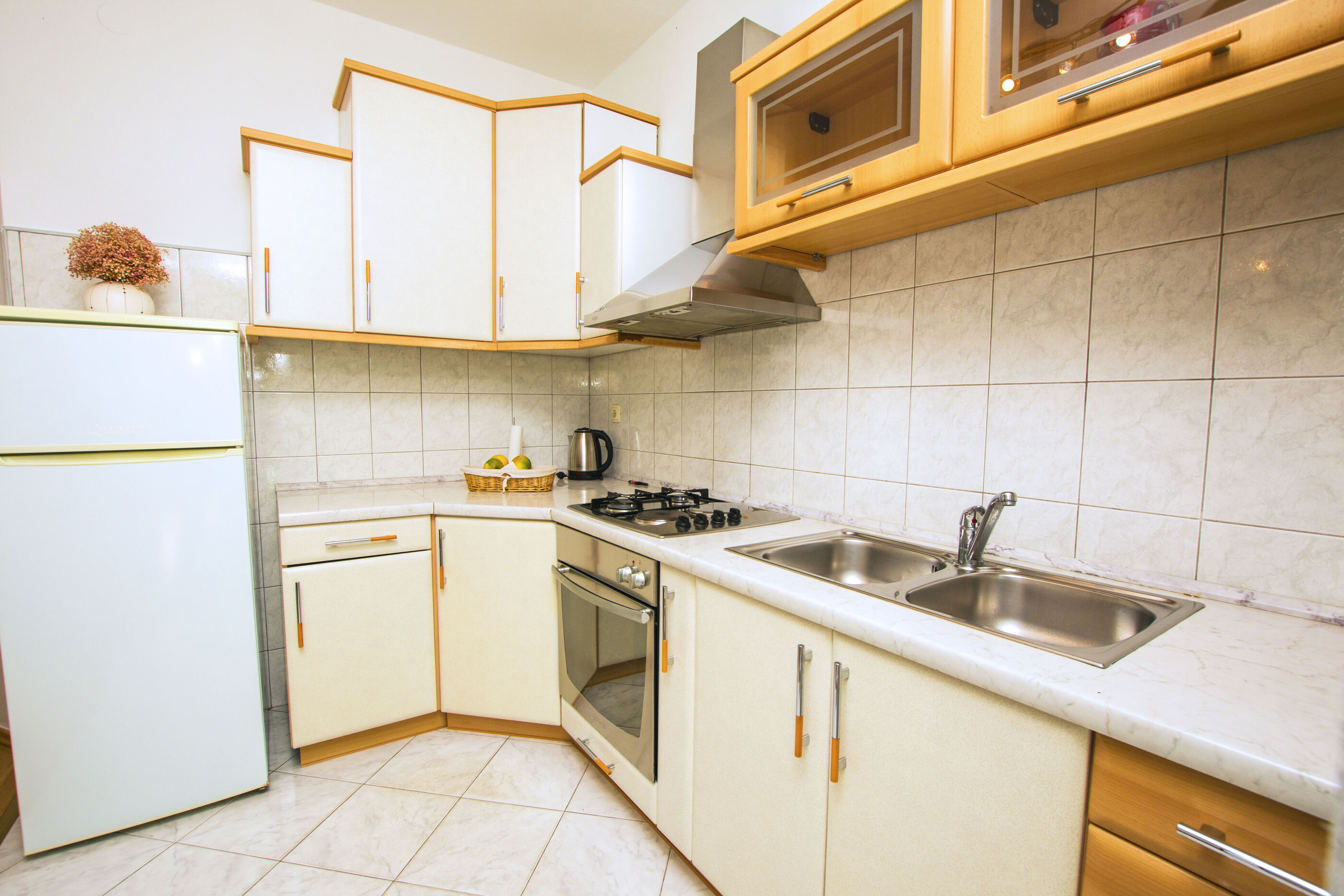 Apartments Aurora 74831-A1