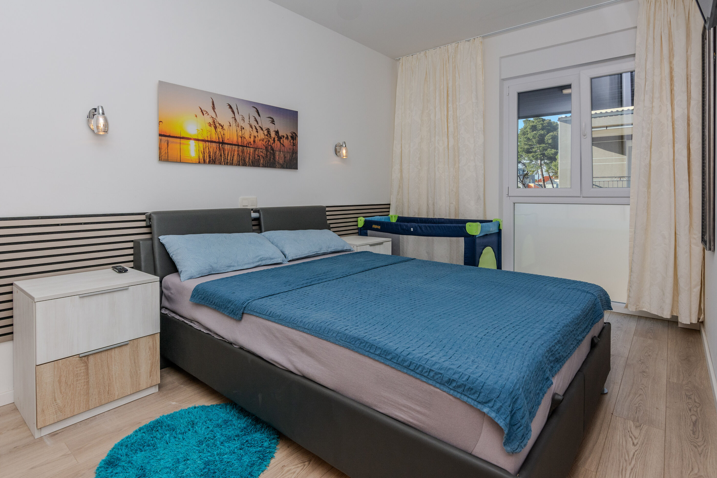 Apartment Eses 44961-A1