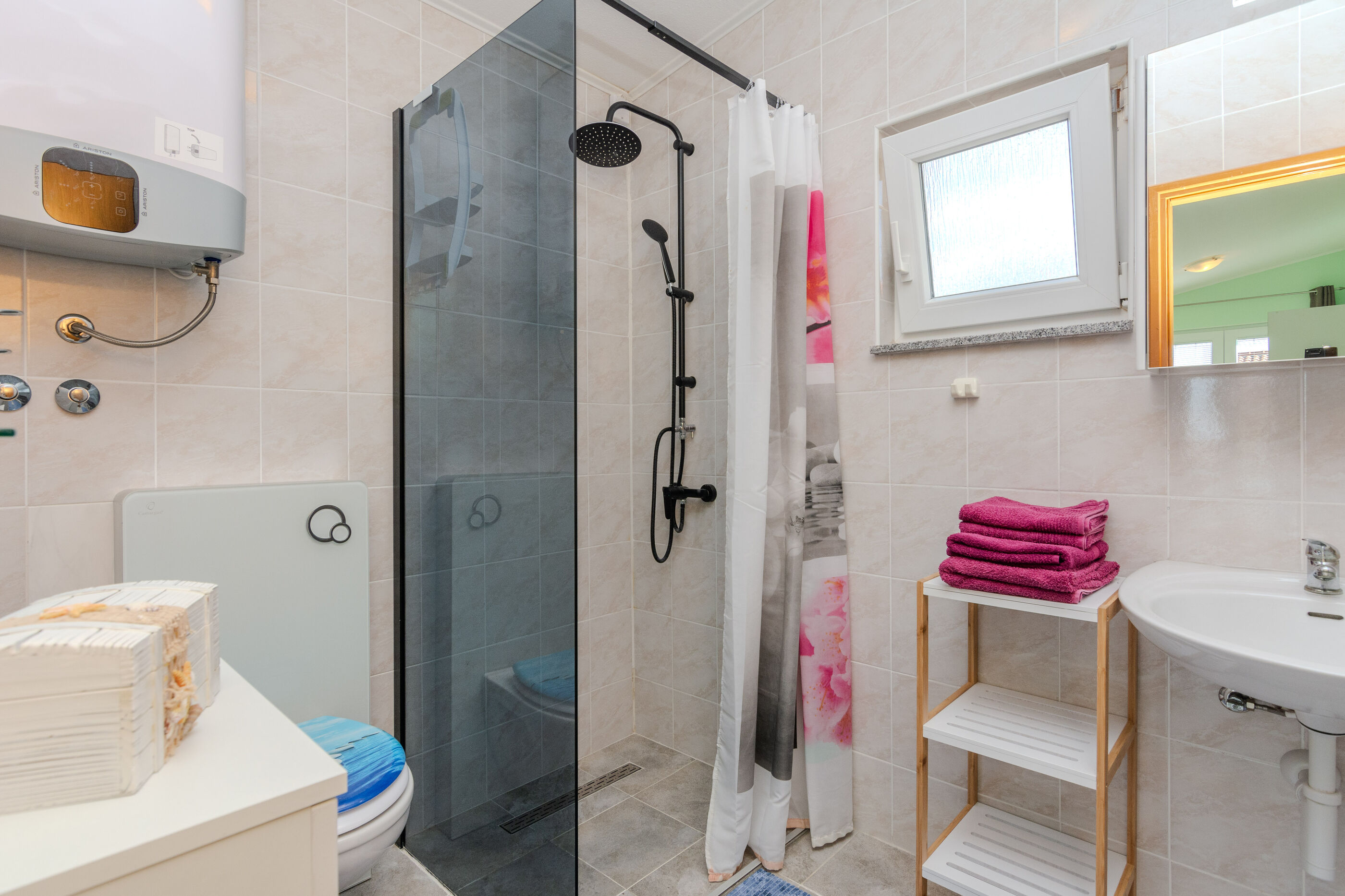 Apartments Jozef 44965-A1