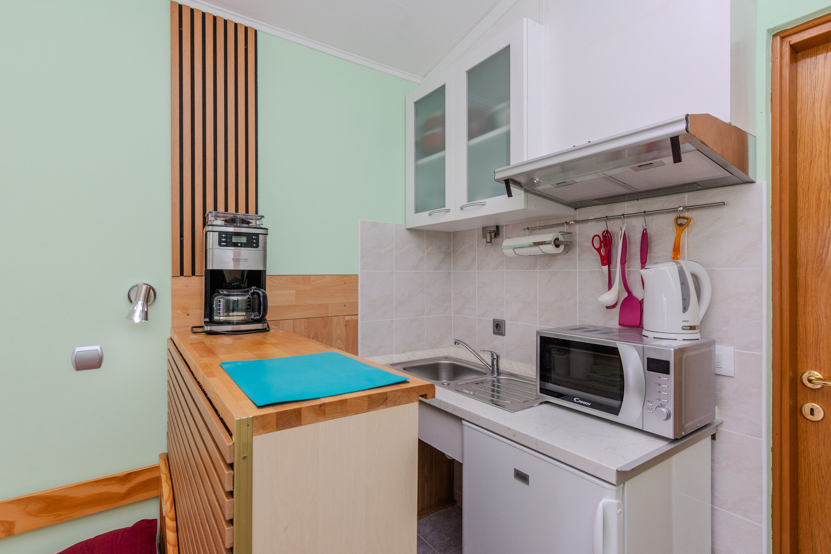Apartments Jozef 44965-A1