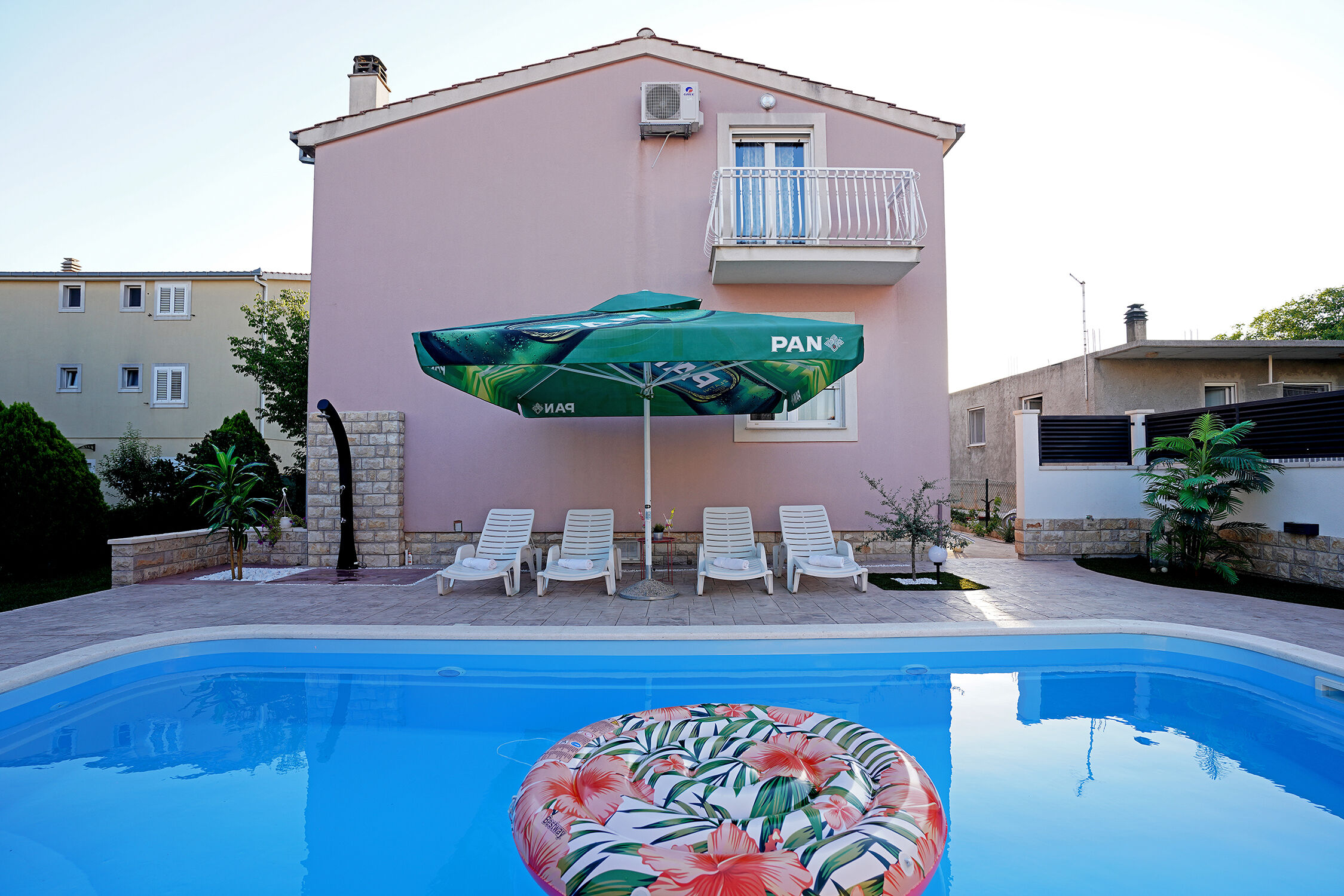House TaGo 115161-K1