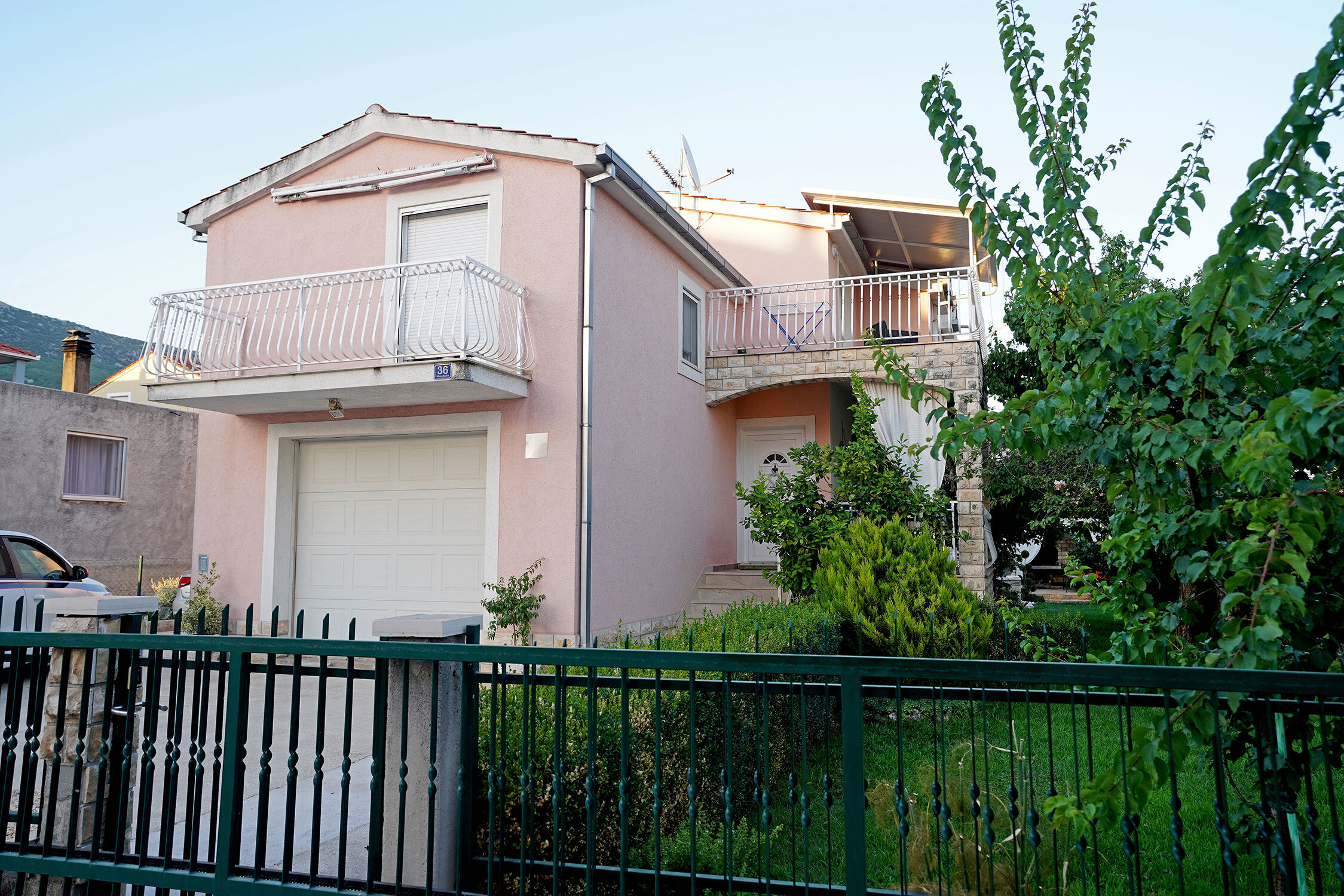 House TaGo 115161-K1