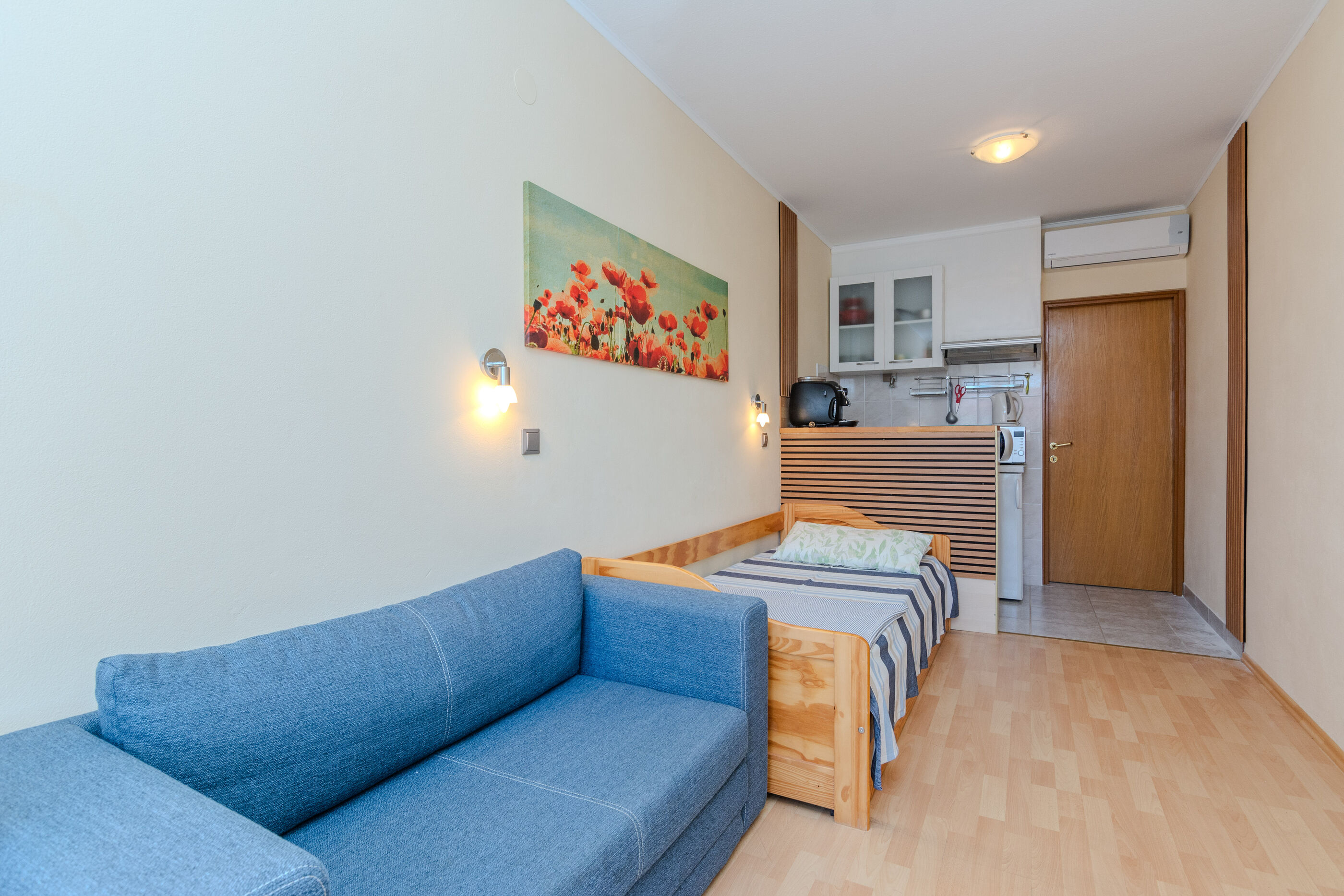 Apartments Jozef 44965-A2