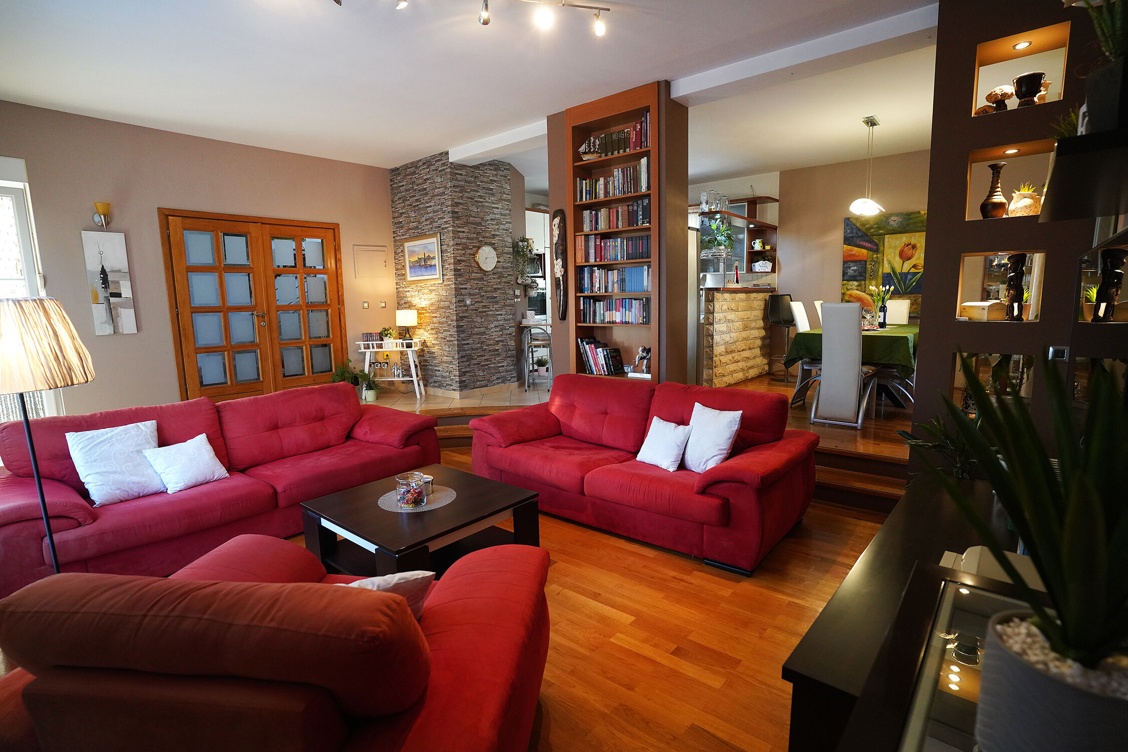 House TaGo 115161-K1