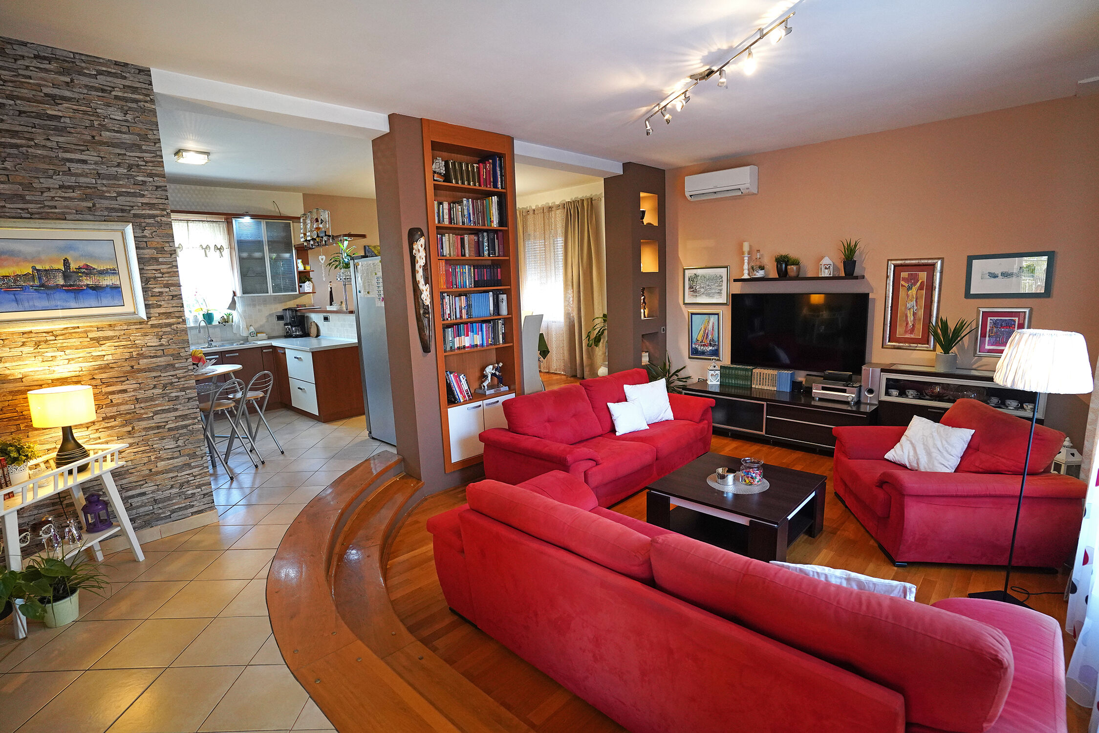 House TaGo 115161-K1