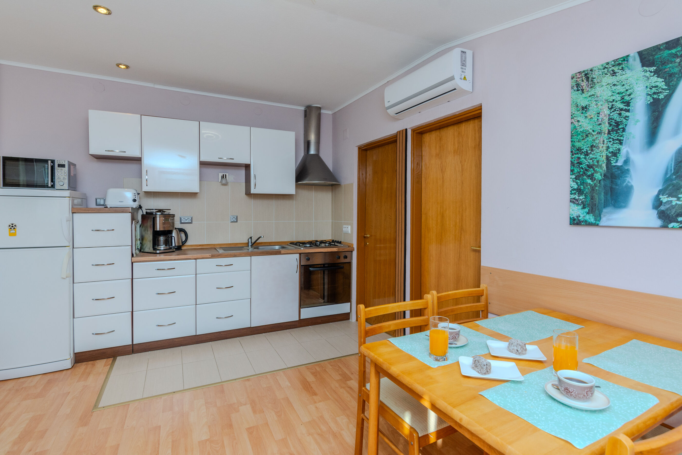 Apartments Jozef 44965-A3