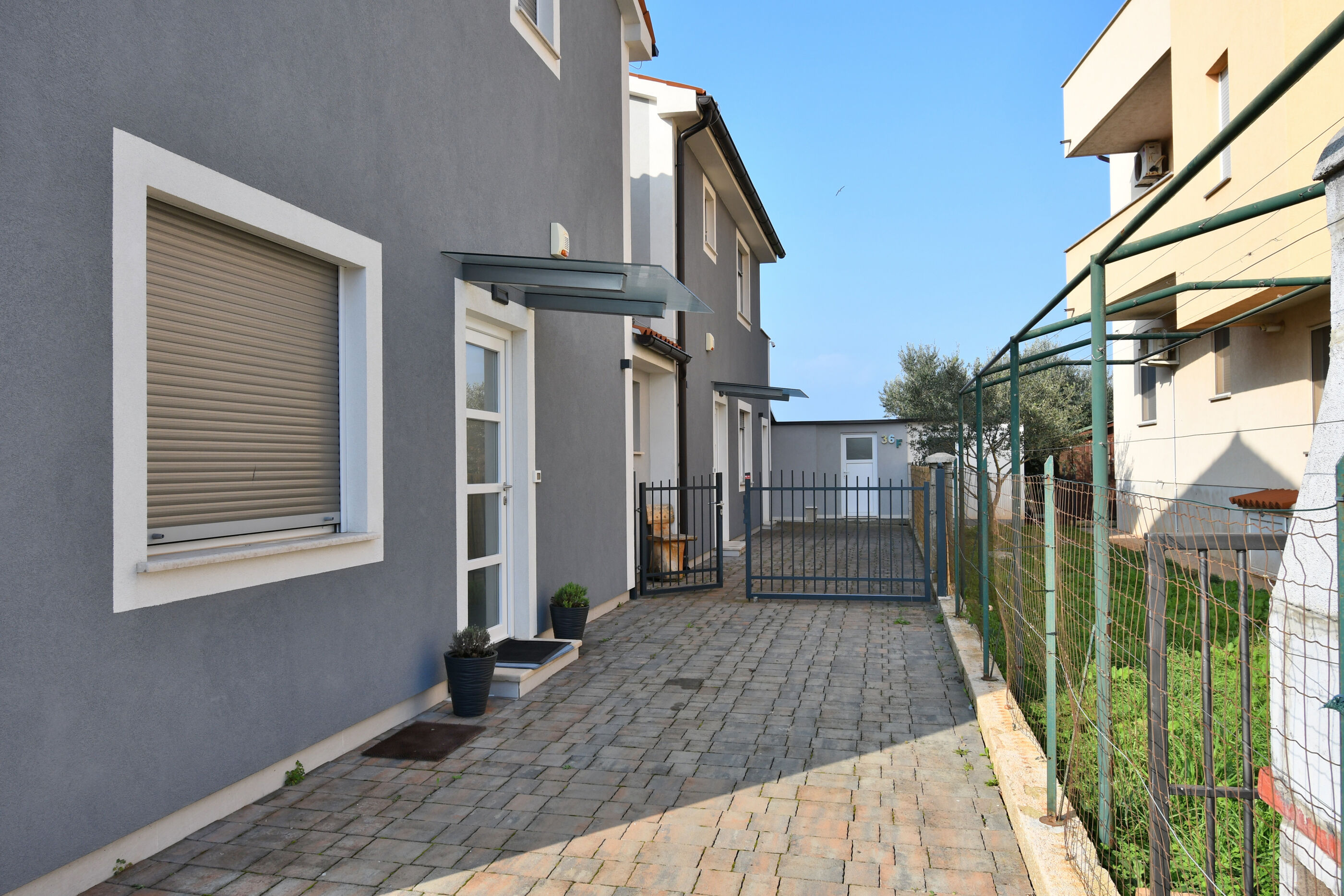 House Good Vibes 114841-K1