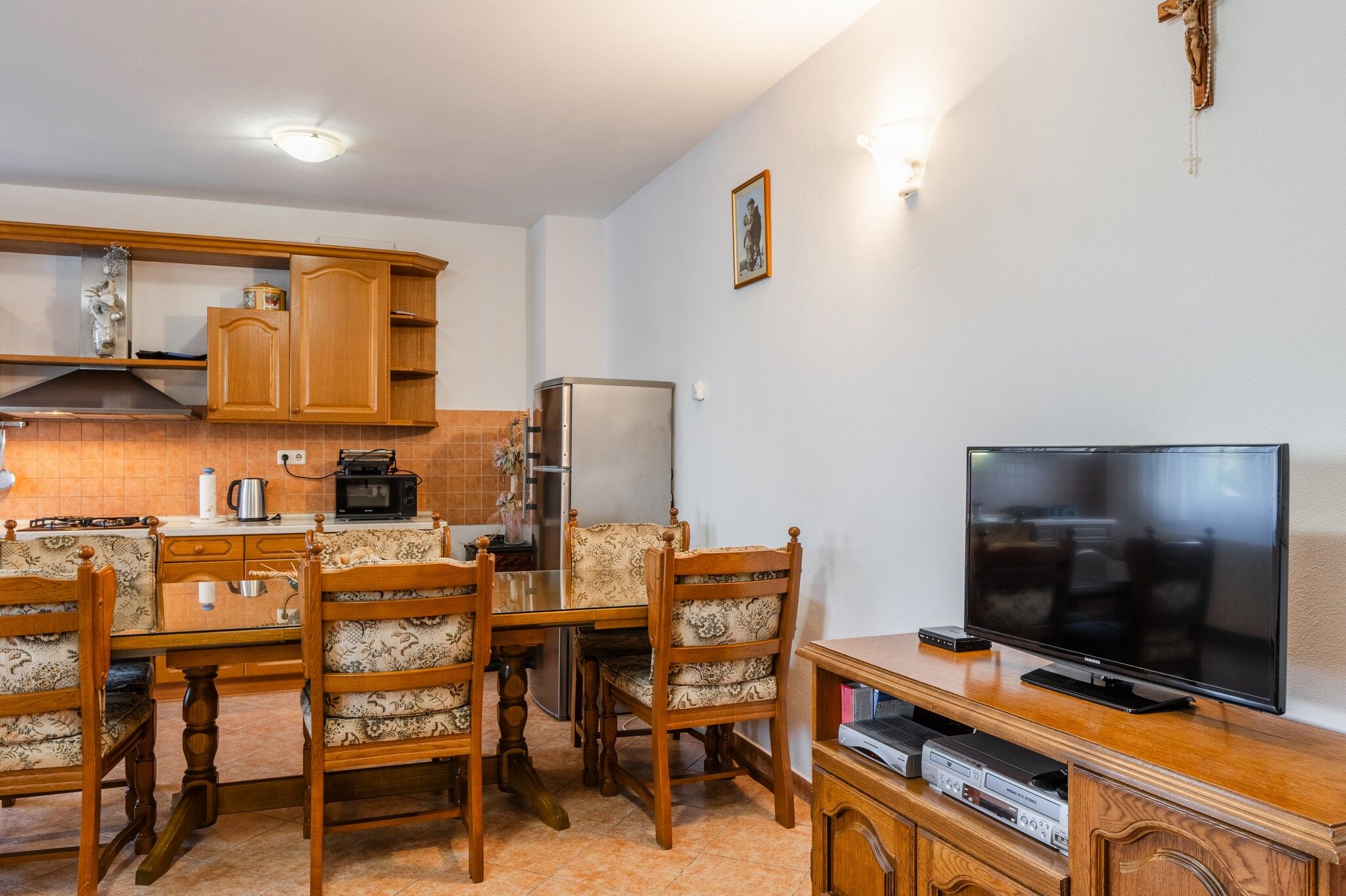 Apartments Kapovic 115181-A1