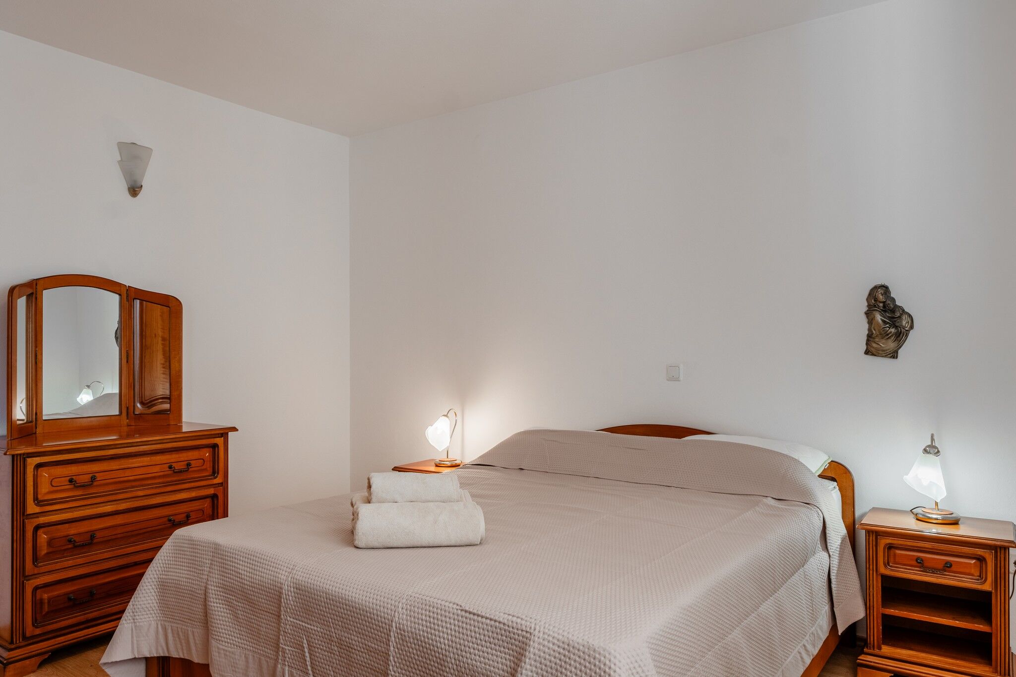Apartments Kapovic 115181-A1