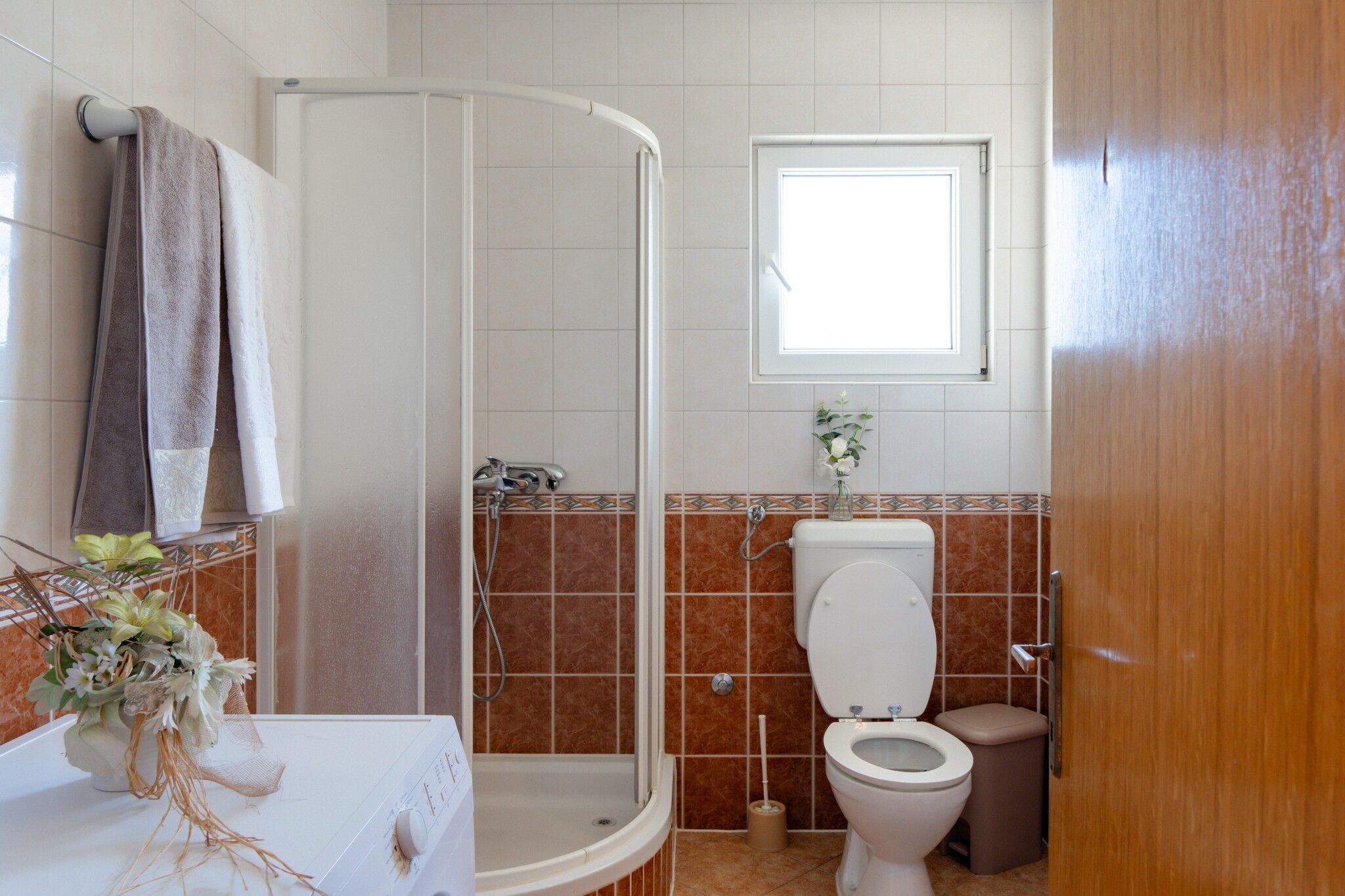 Apartments Kapovic 115181-A1