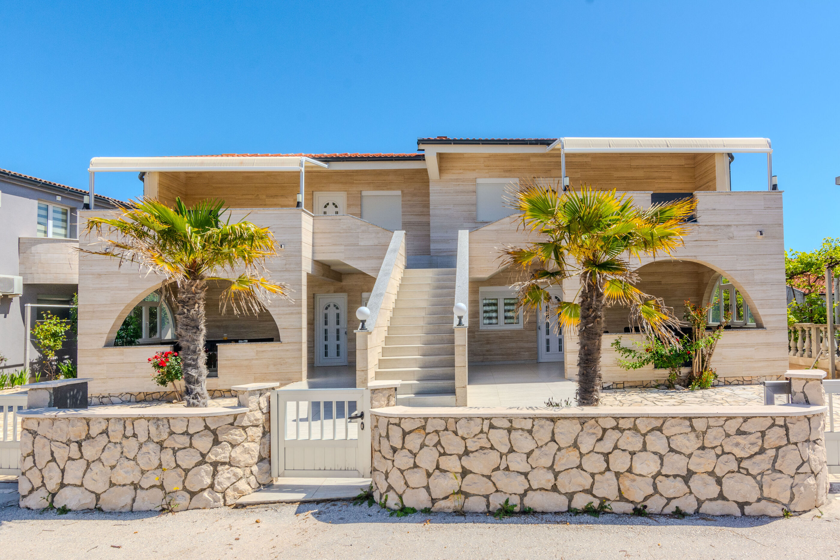Apartments Lucica 30624-A3