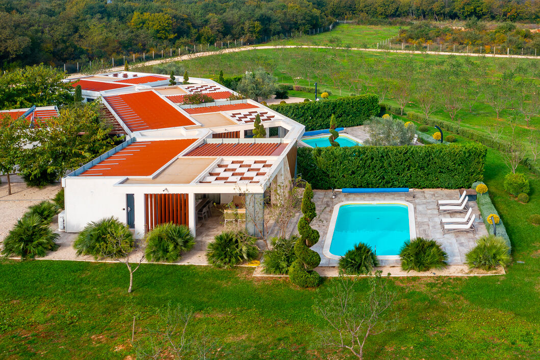 Photo of Villa Royal Green Four