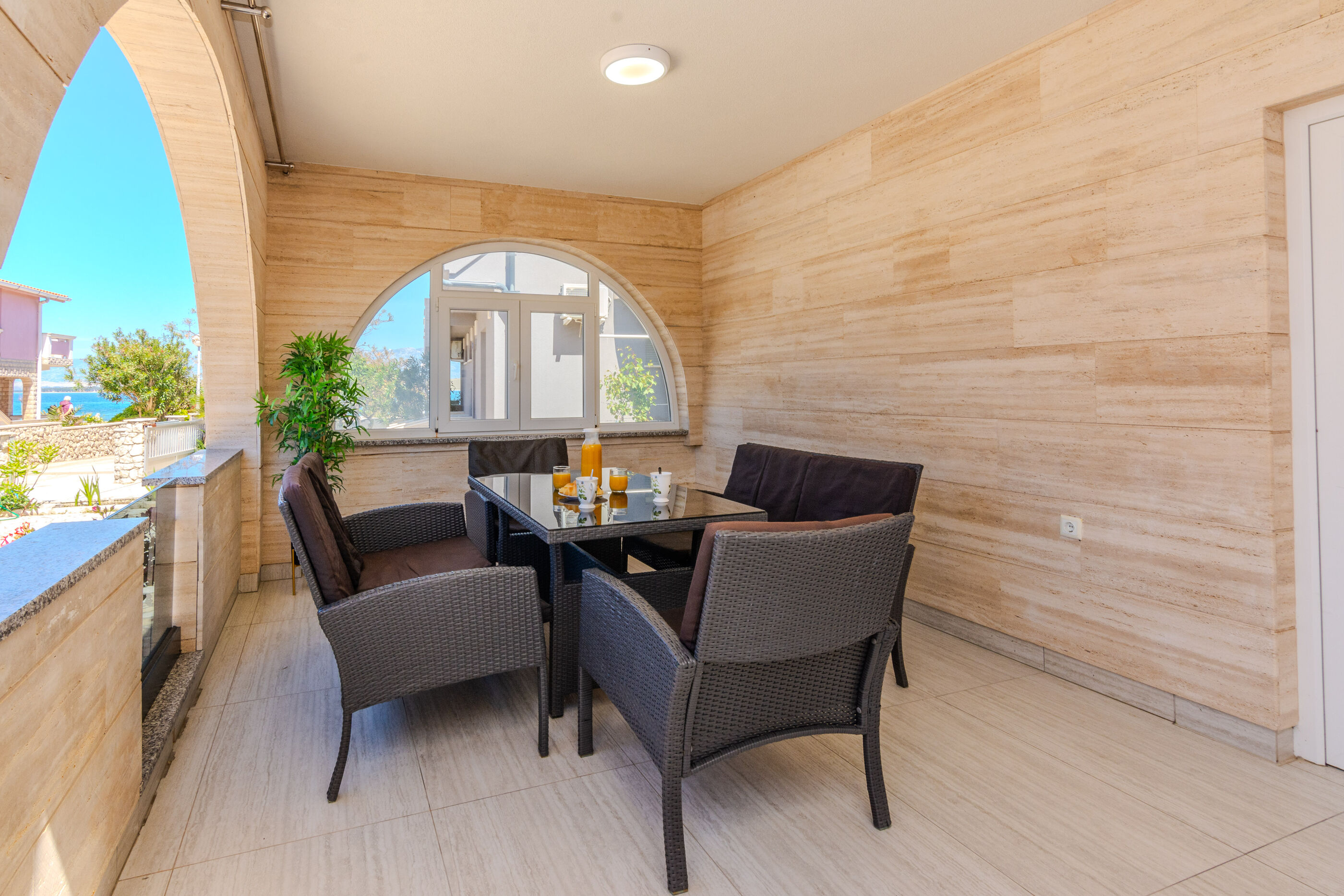Apartments Lucica 30624-A1