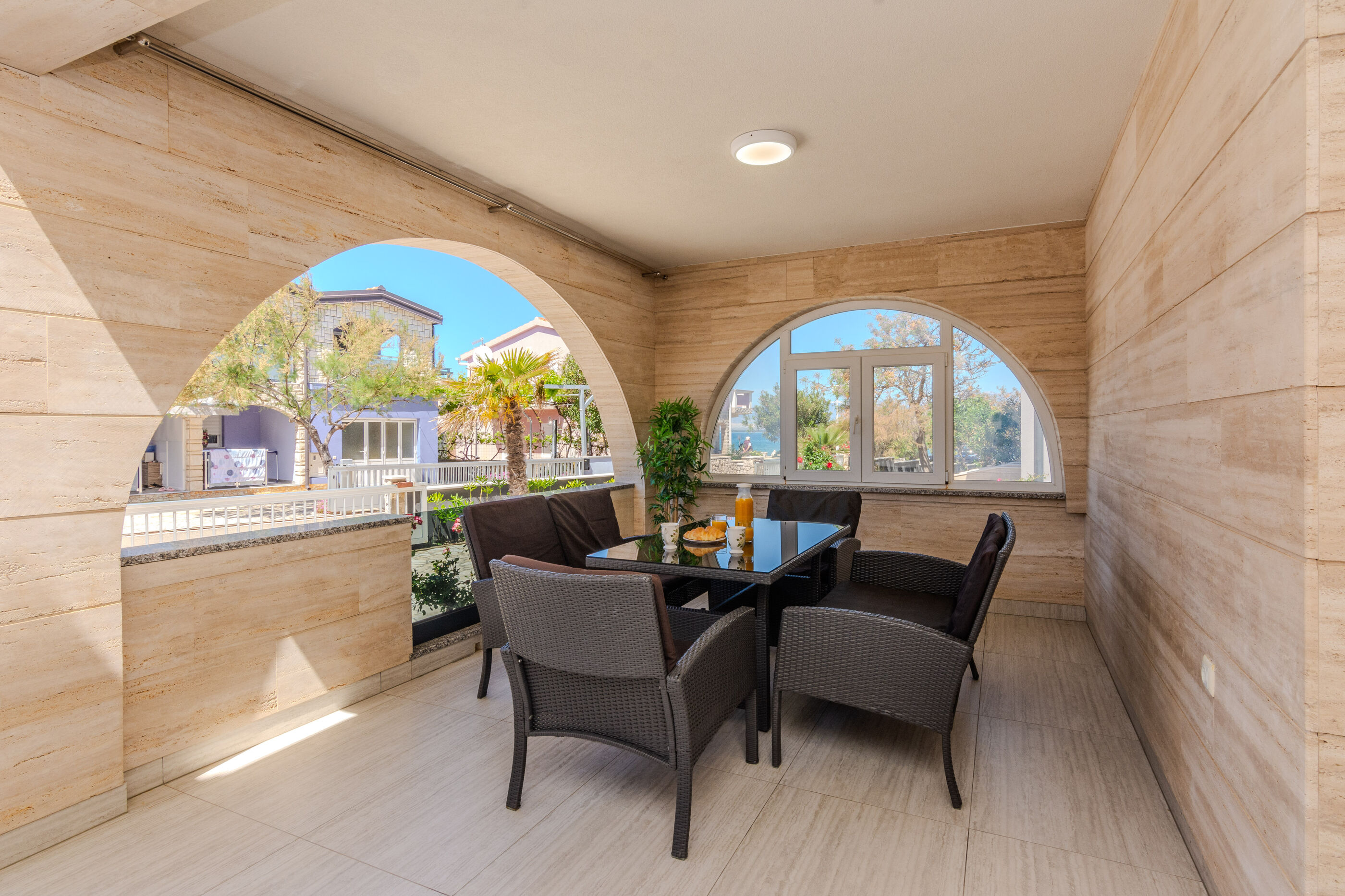Apartments Lucica 30624-A1