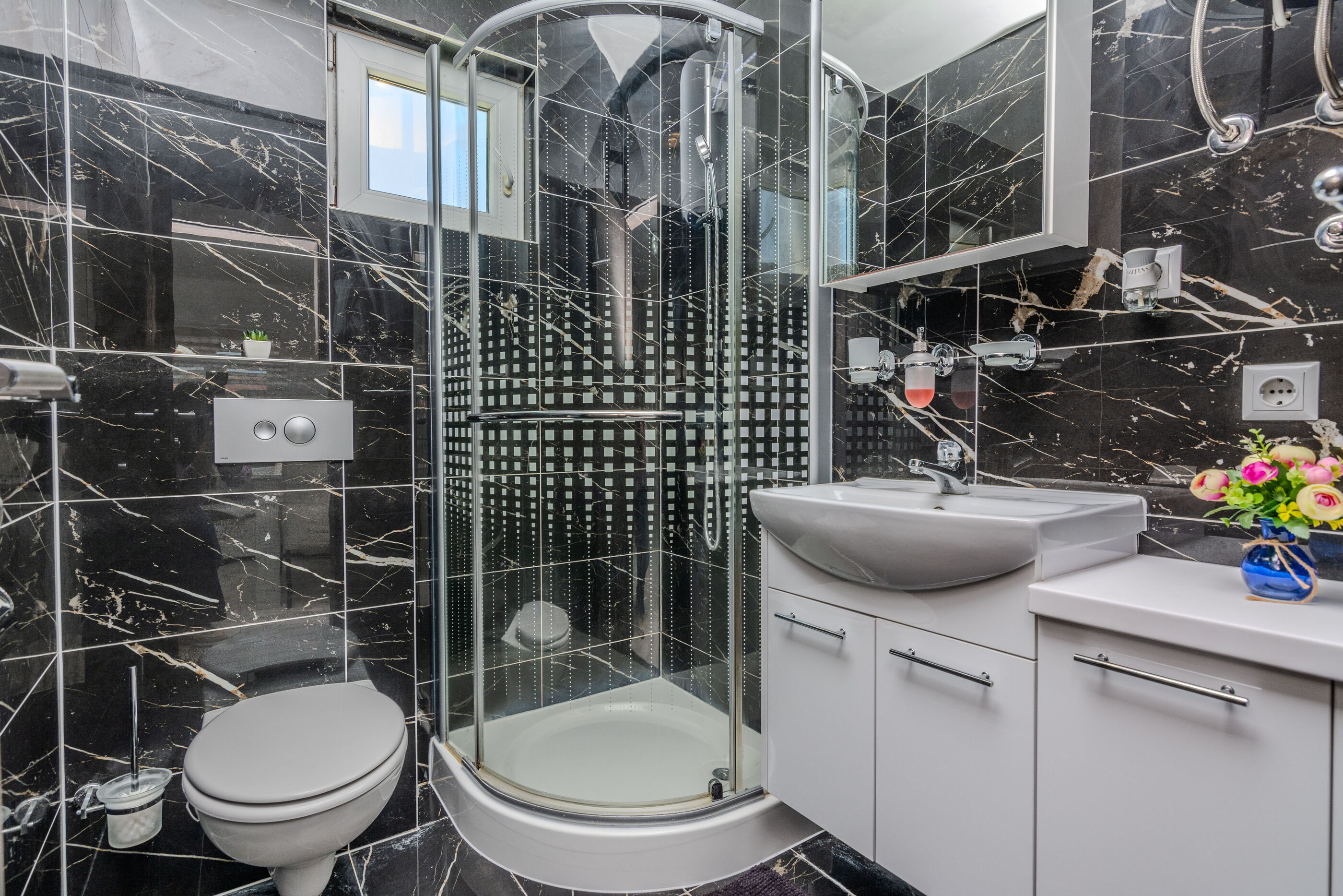 Apartments Lucica 30624-A1