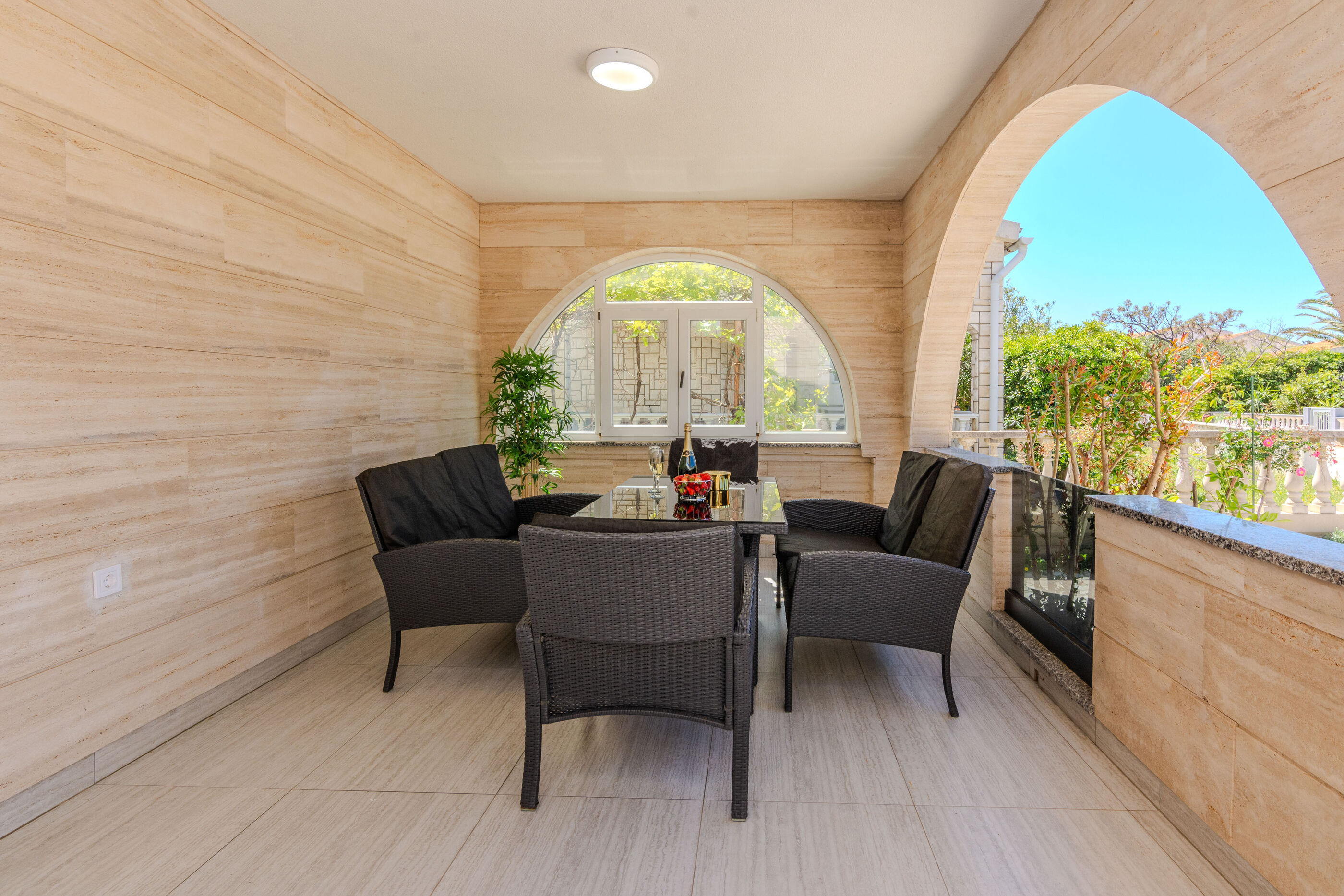 Apartments Lucica 30624-A2