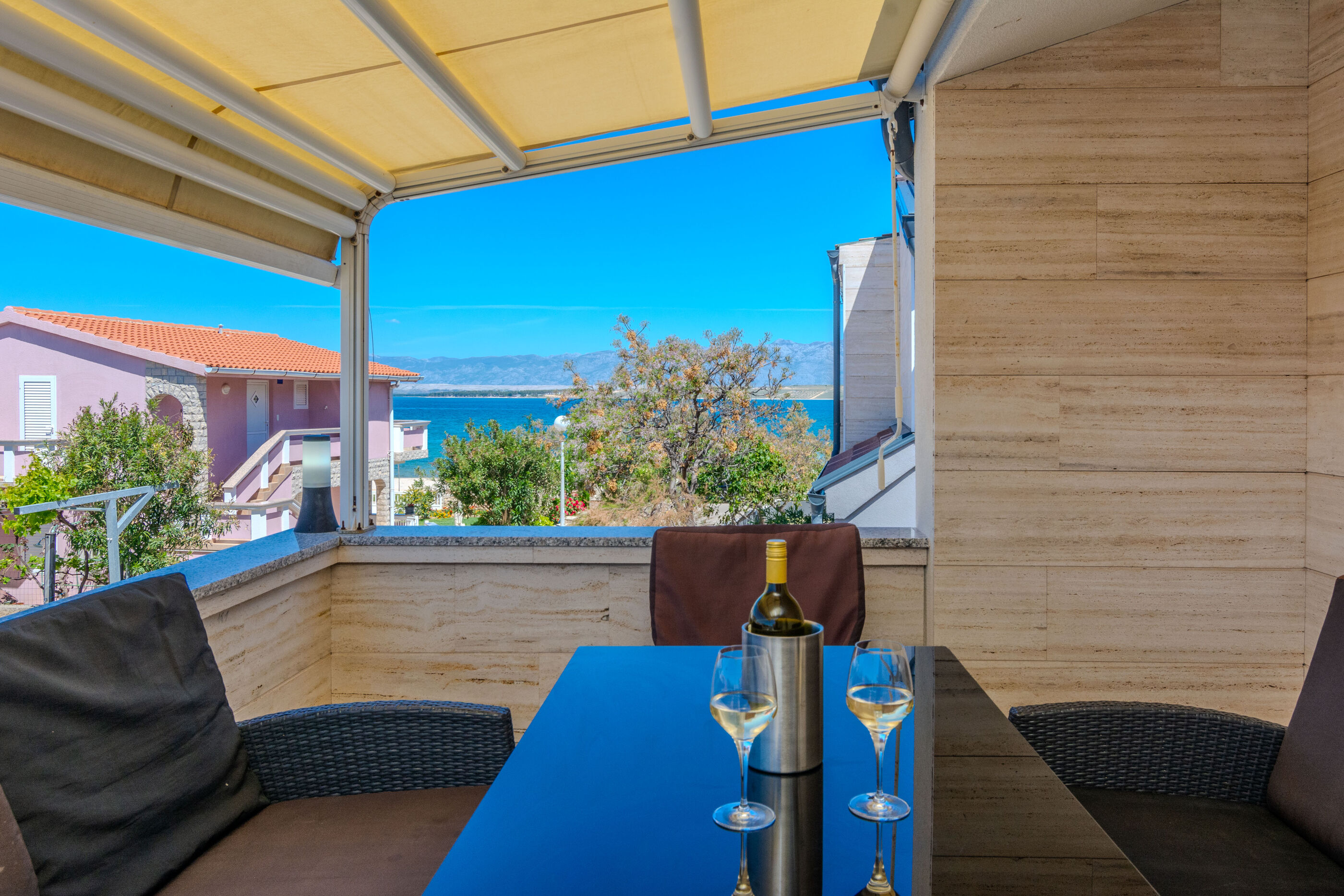 Apartments Lucica 30624-A3